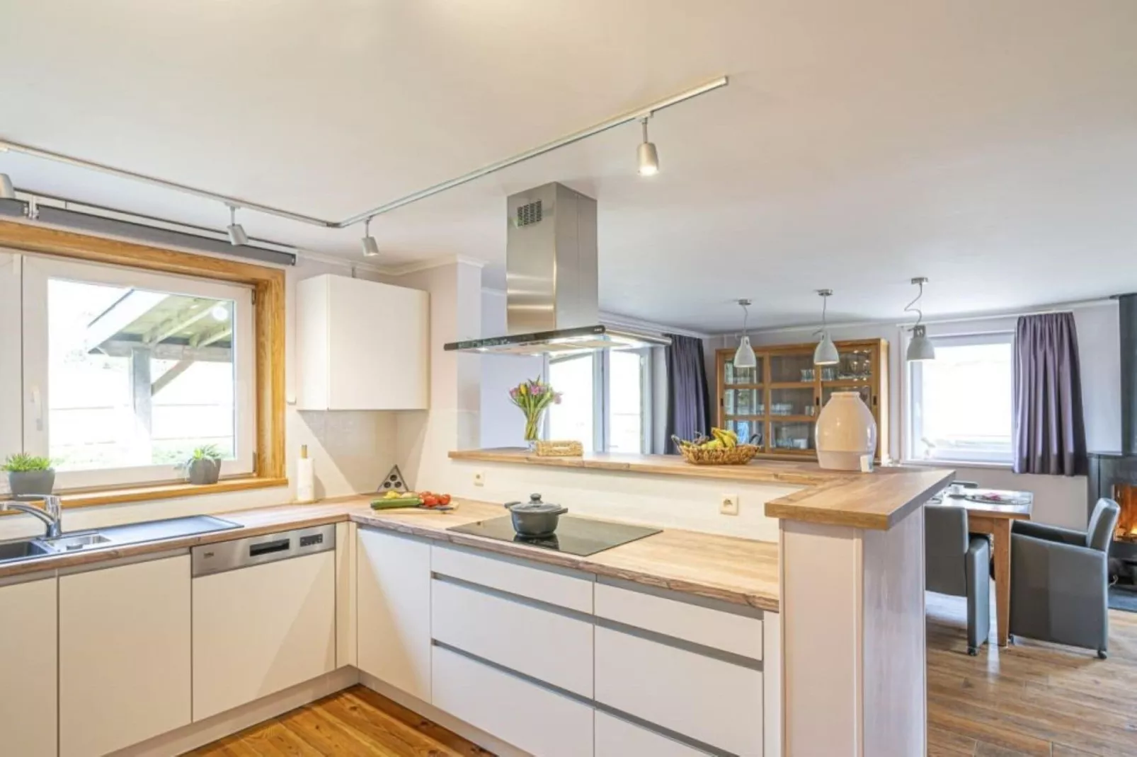 Villa du Bonheur-Kitchen