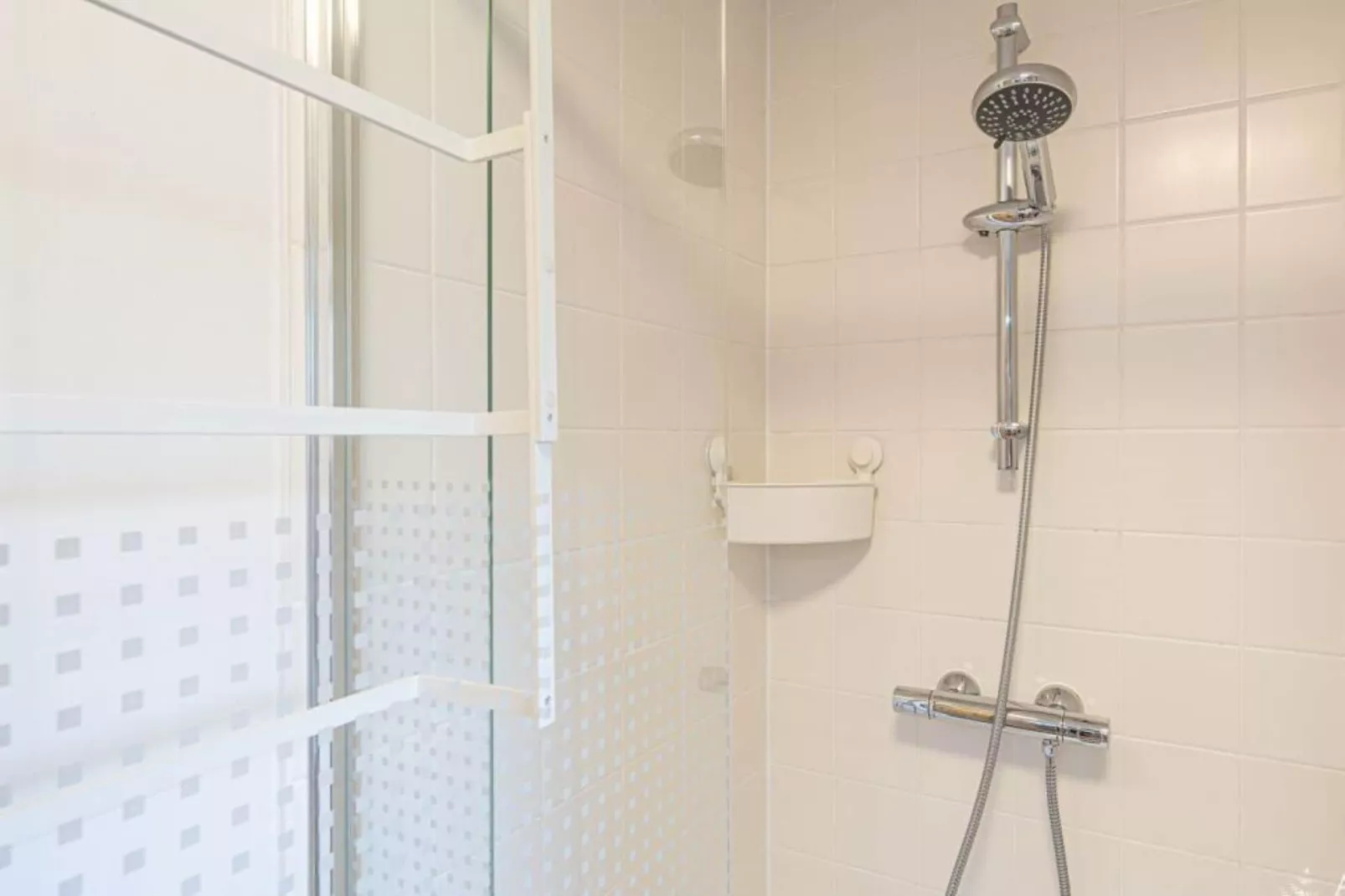 Villa du Bonheur-Bathroom
