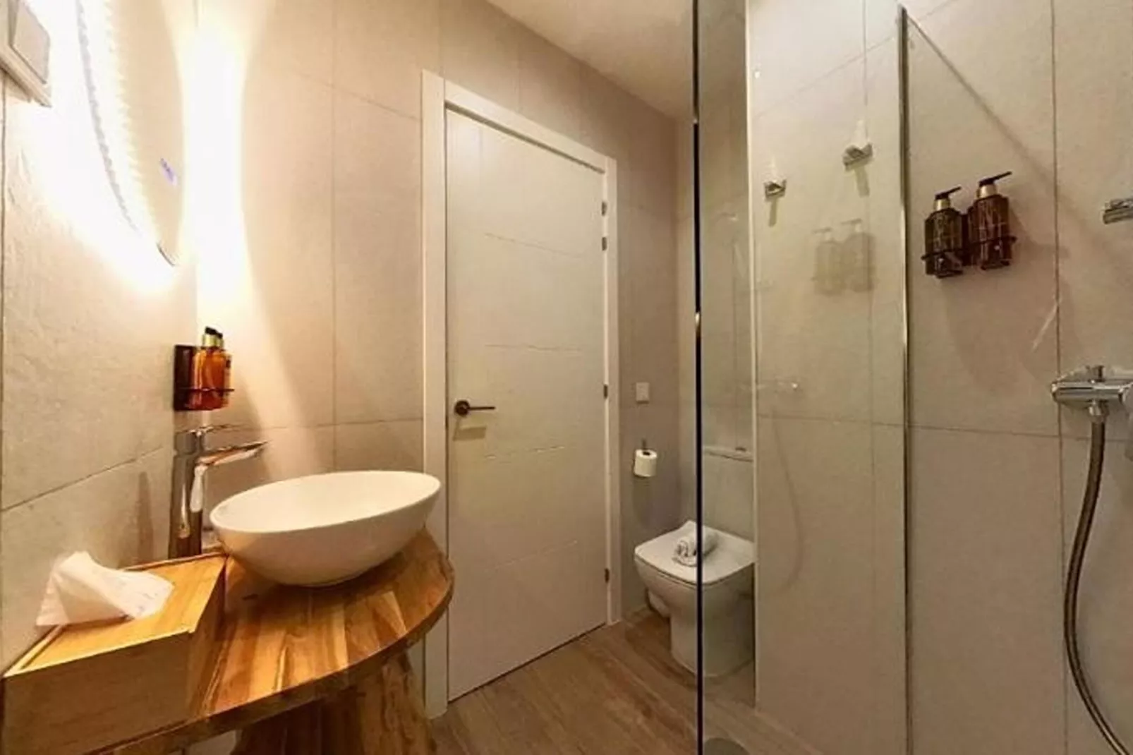Casa Verde-Bathroom