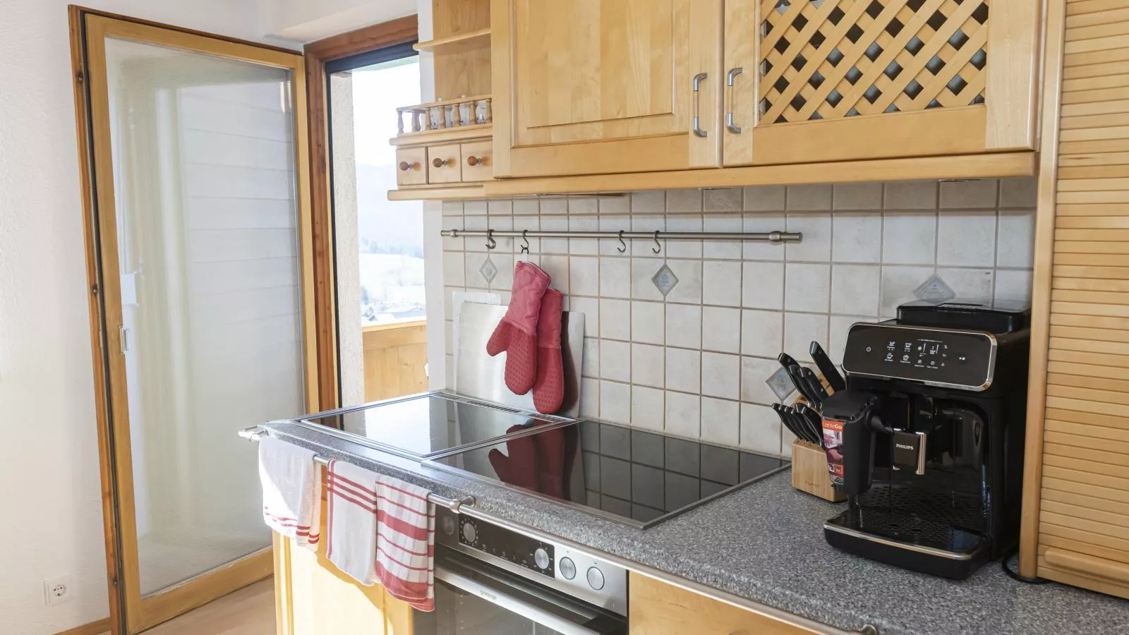 Linden Platzl-Kitchen