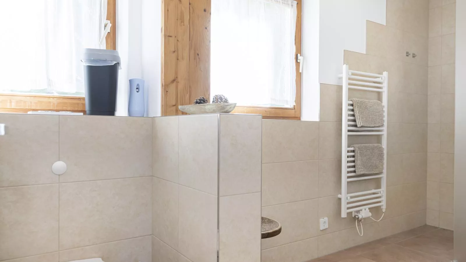 Linden Platzl-Bathroom