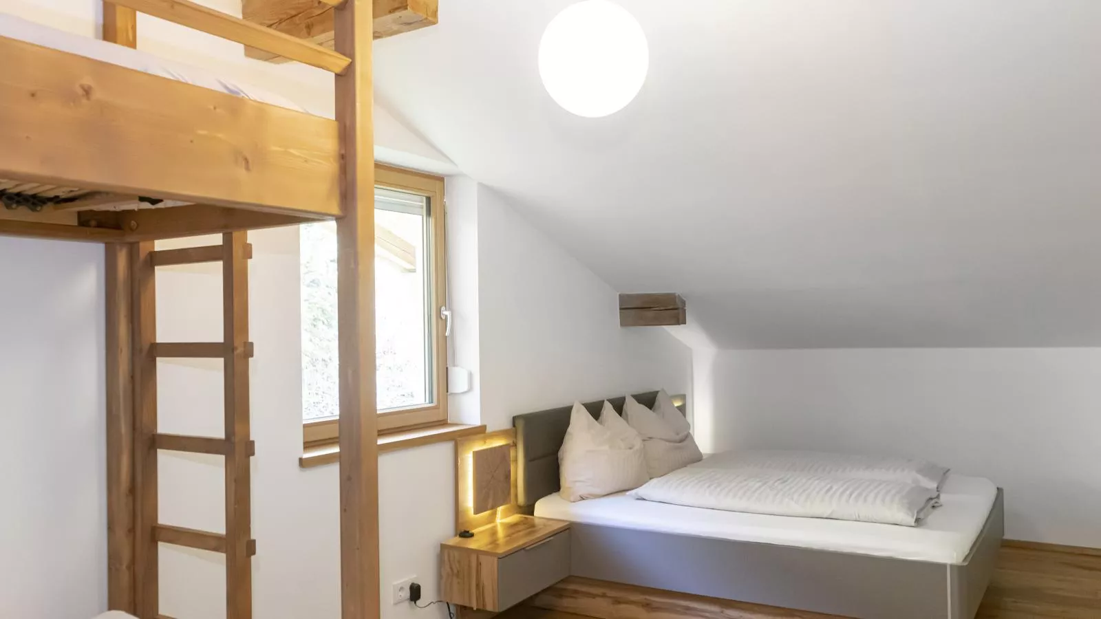 Linden Platzl-Bedroom