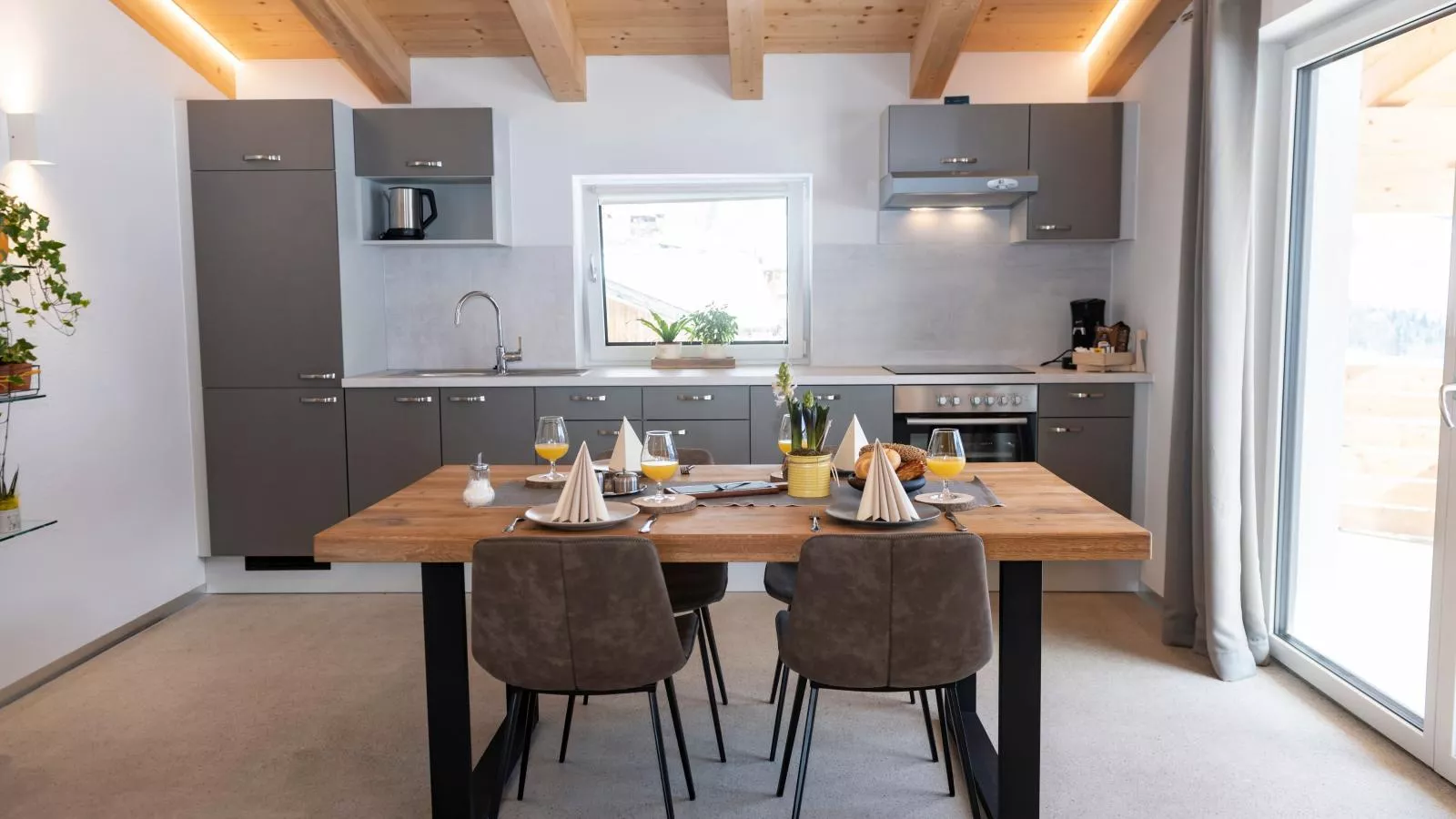 Tirolee Marchegg-Kitchen