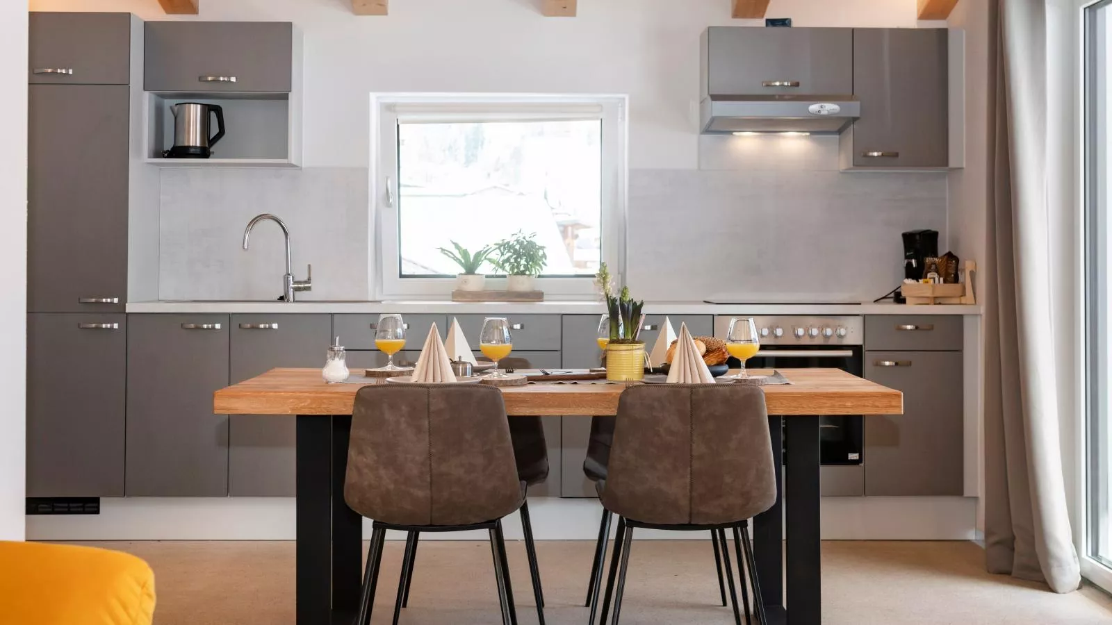 Tirolee Marchegg 2 OG Top 4-Kitchen