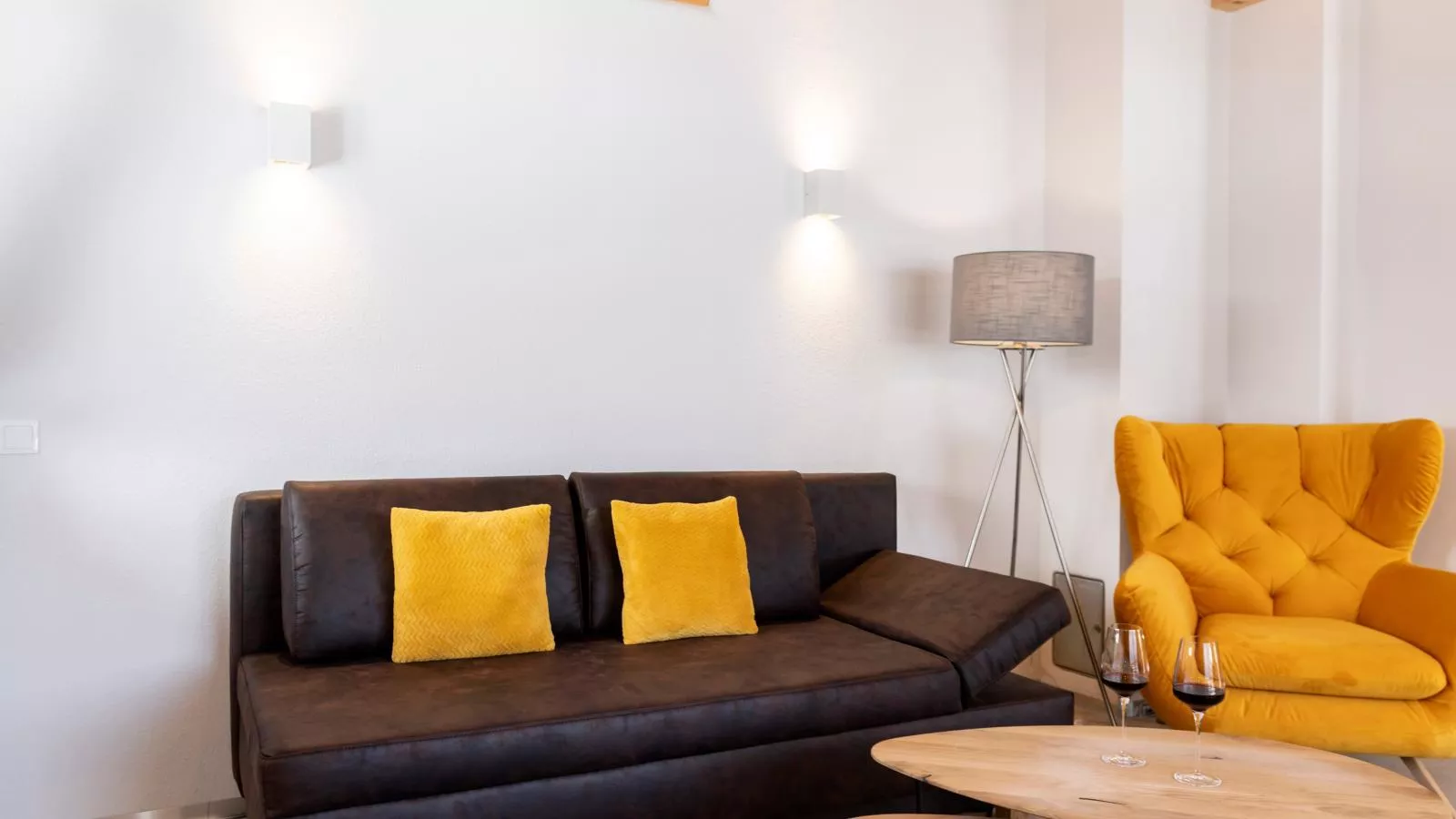 Tirolee Marchegg 2 OG Top 4-Living room