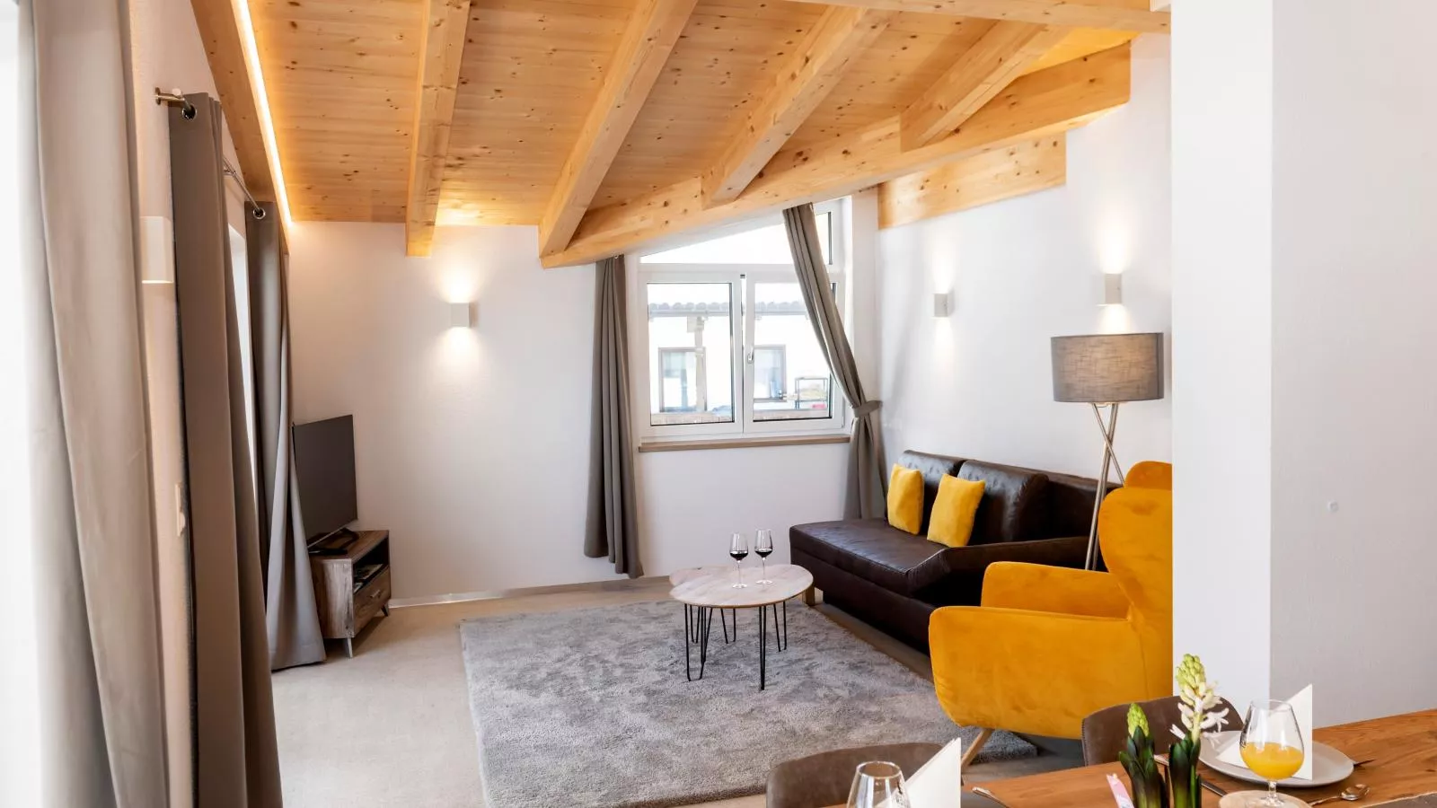 Tirolee Marchegg 2 OG Top 4-Living room