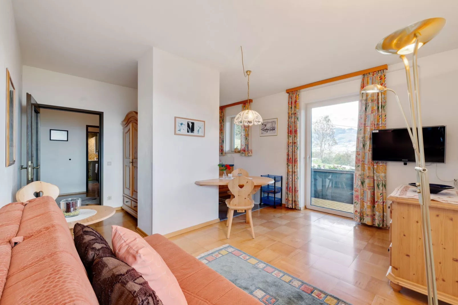 Apartment Verditz 4-Living room