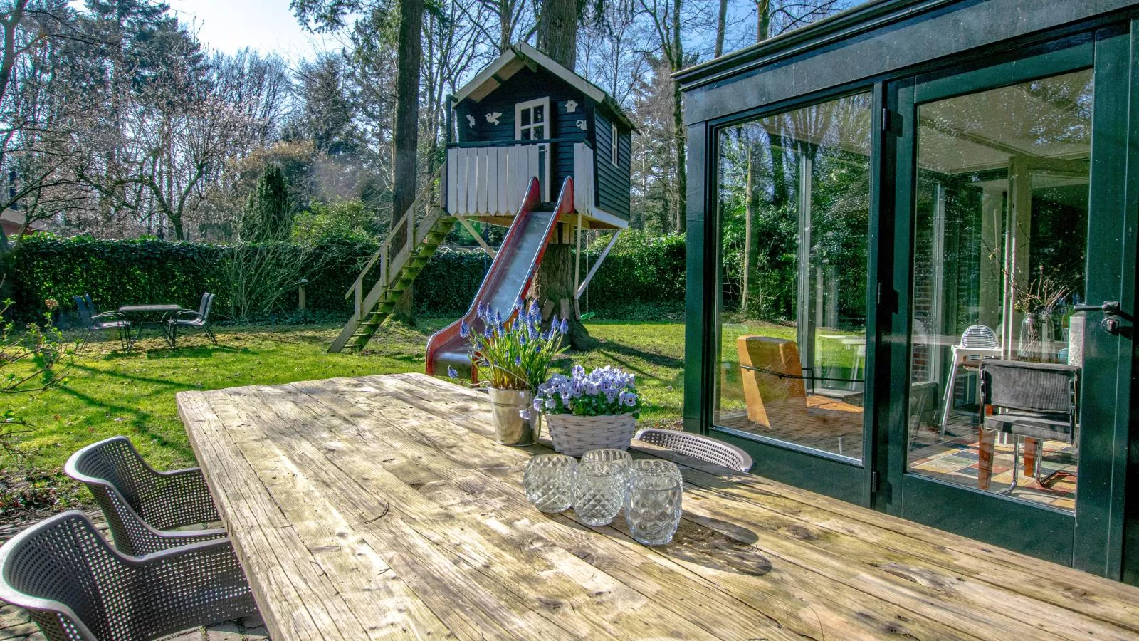 Uilennest-Terrace balcony