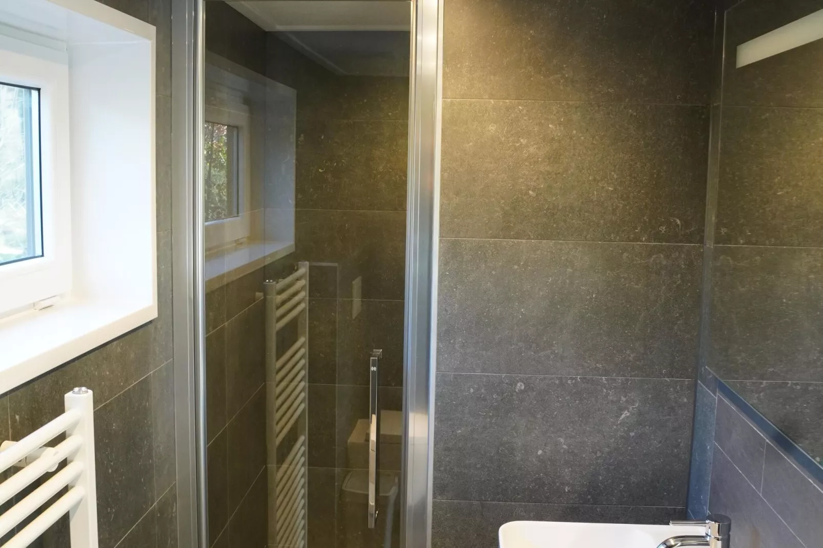 Vakantiepark De Rimboe & De Woeste Hoogte 41-Bathroom
