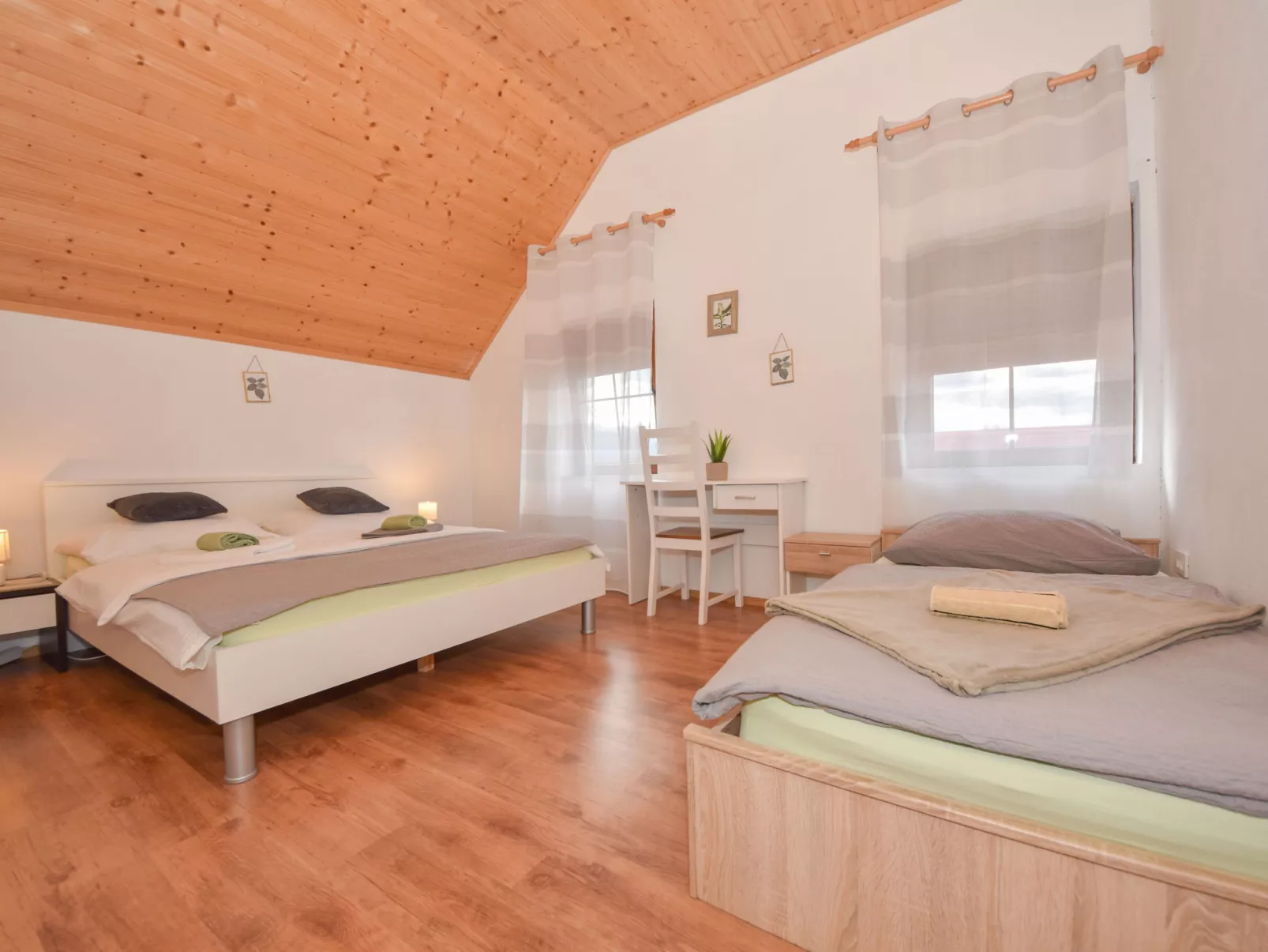 Vacation house Vrkljan-Inside