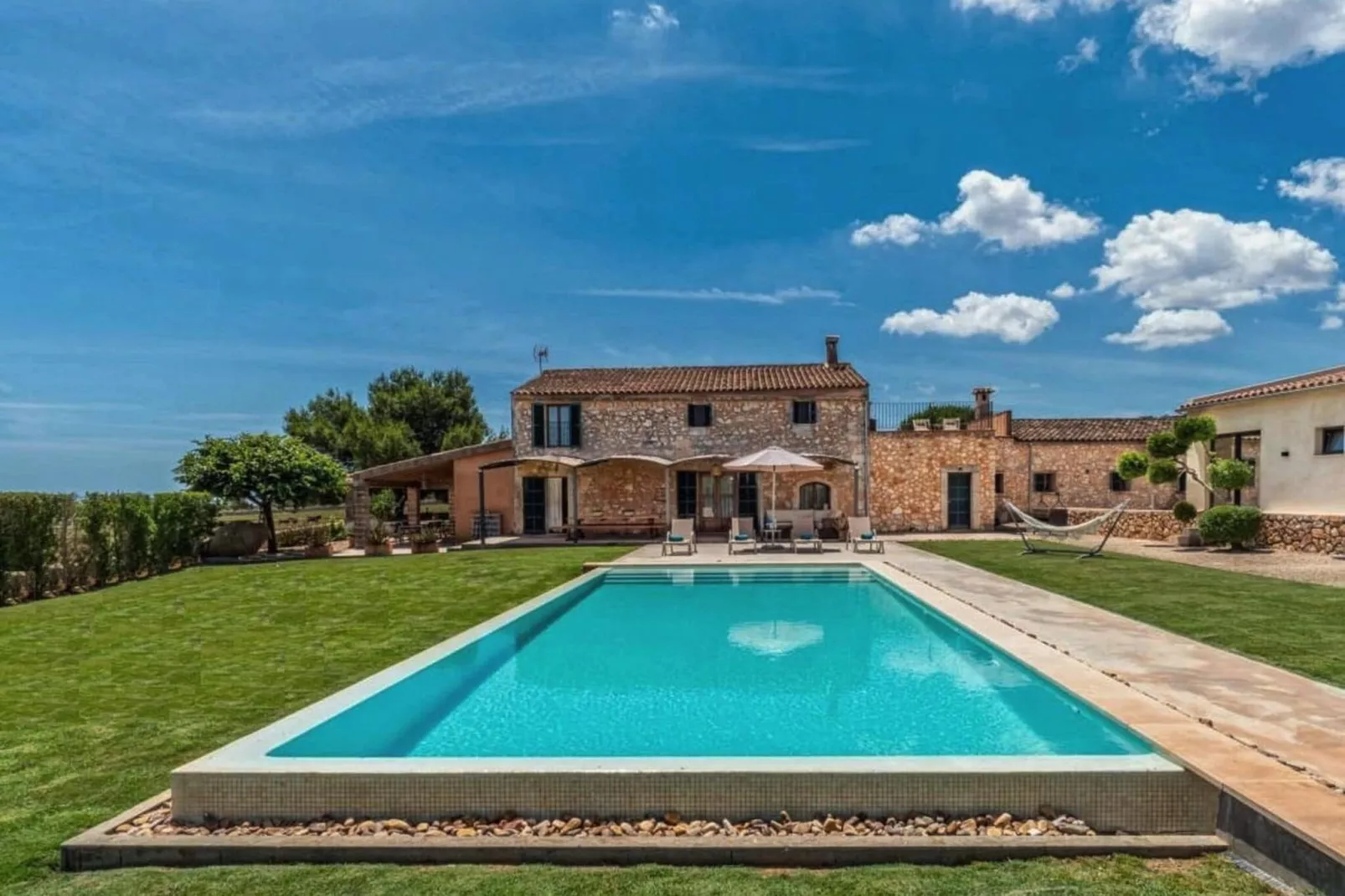 Casa Pleta-Exterior summer