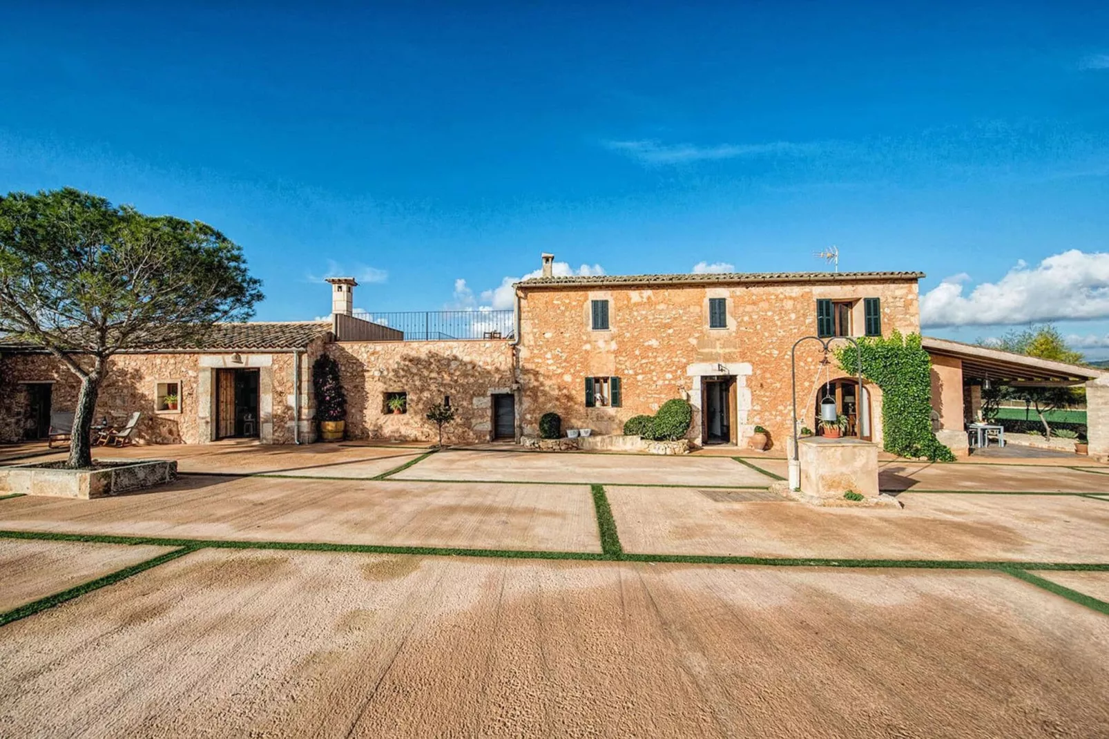 Casa Pleta-Exterior summer