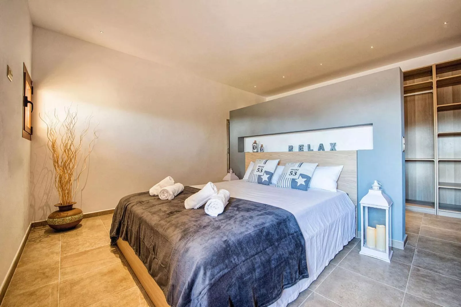 Casa Pleta-Bedroom