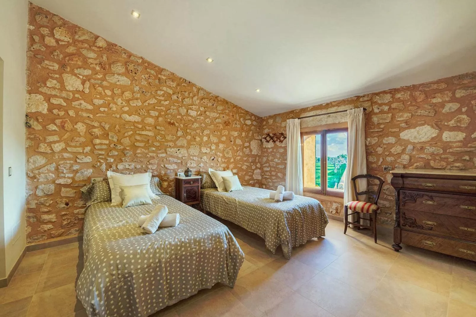 Casa Pleta-Bedroom
