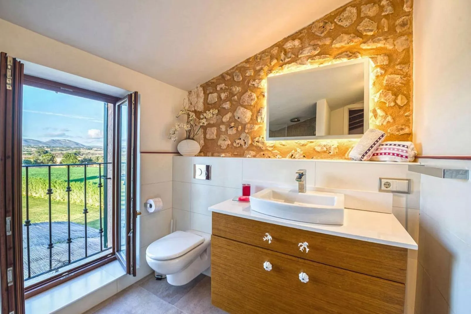 Casa Pleta-Bathroom