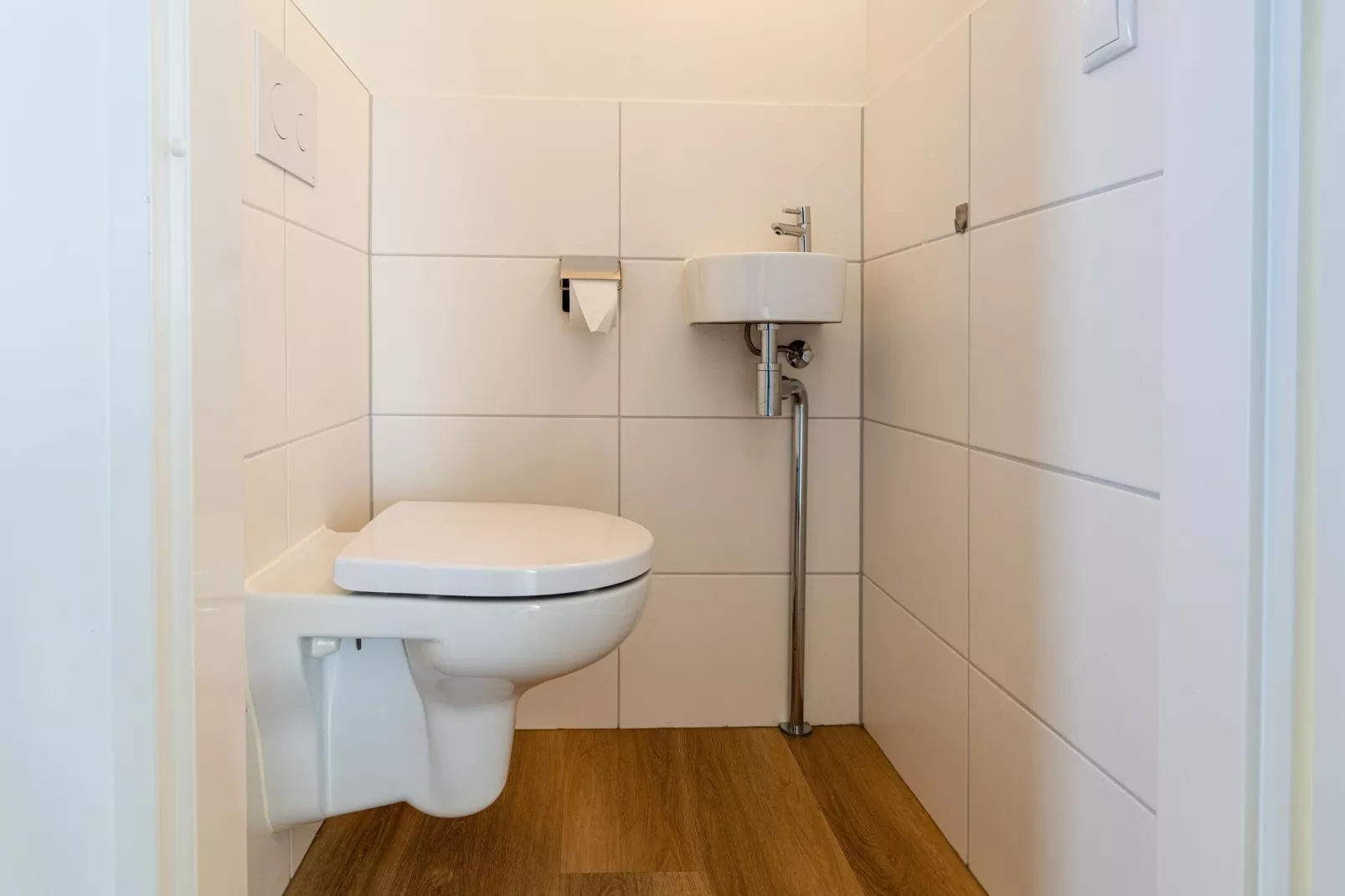 Strandloper 129-Bathroom