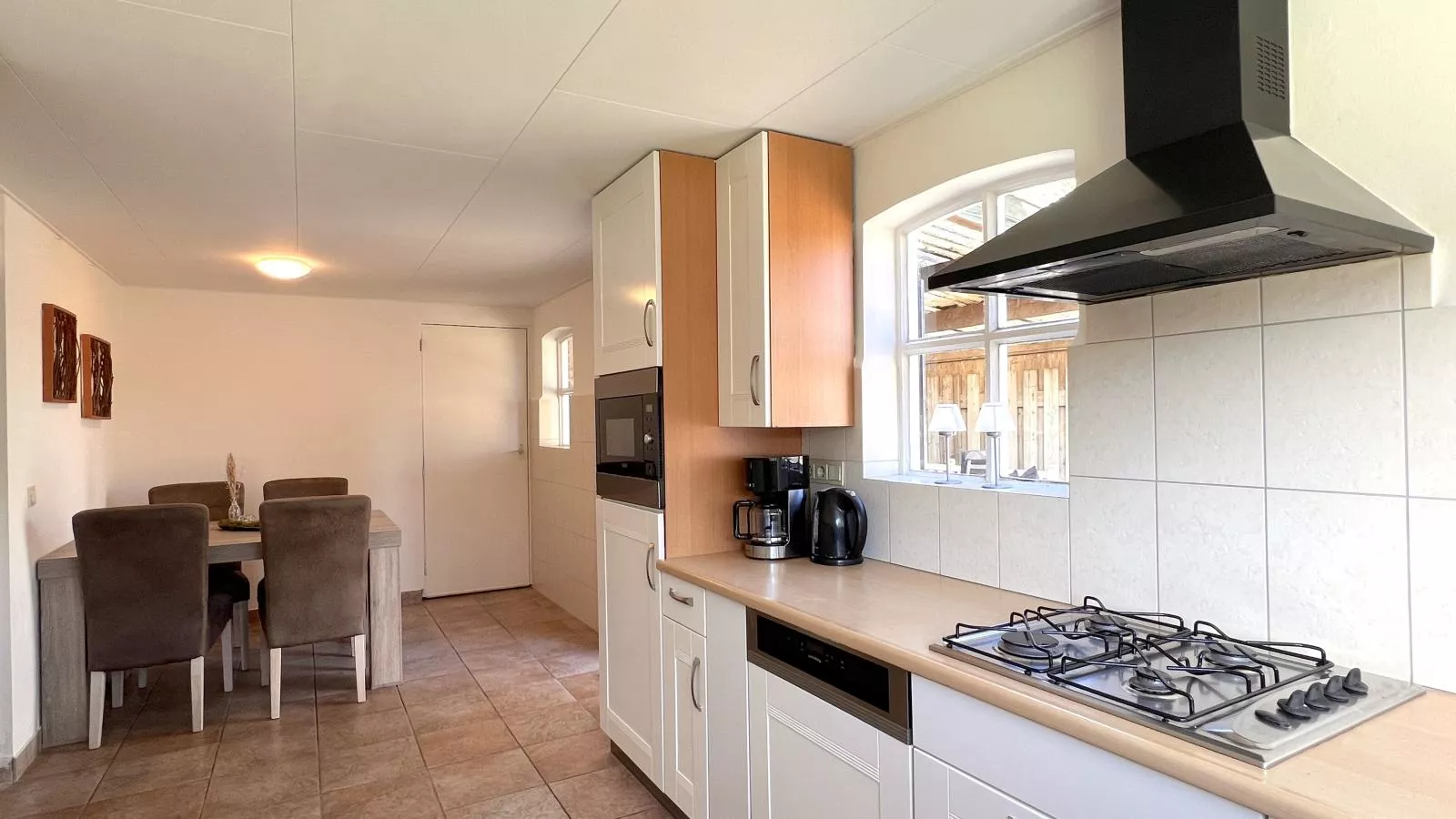 Achter de Vijf Linden-Kitchen