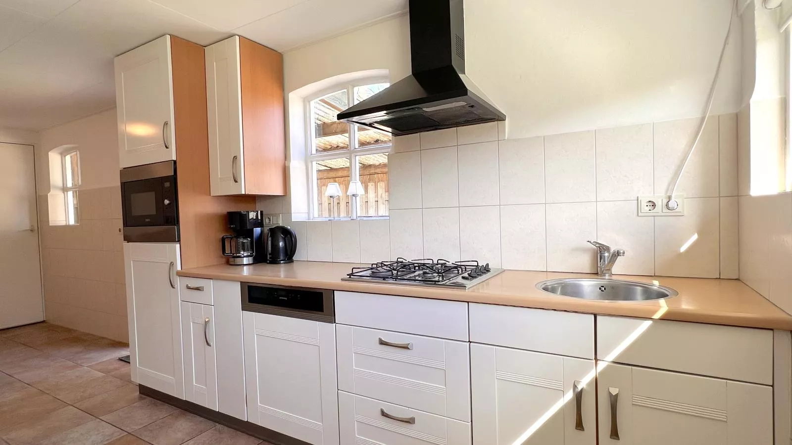 Achter de Vijf Linden-Kitchen