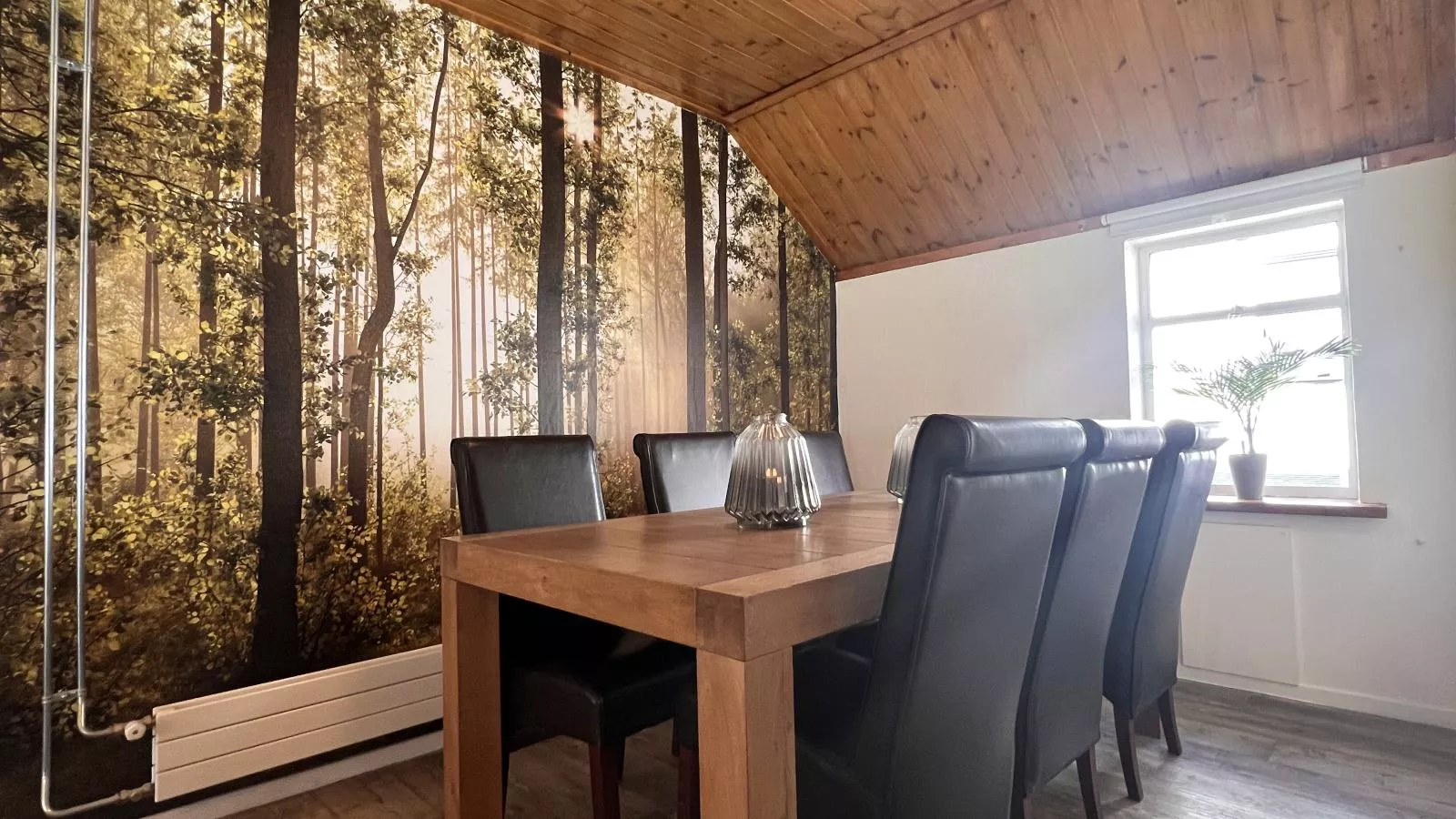 Achter de Vijf Linden-Dining room