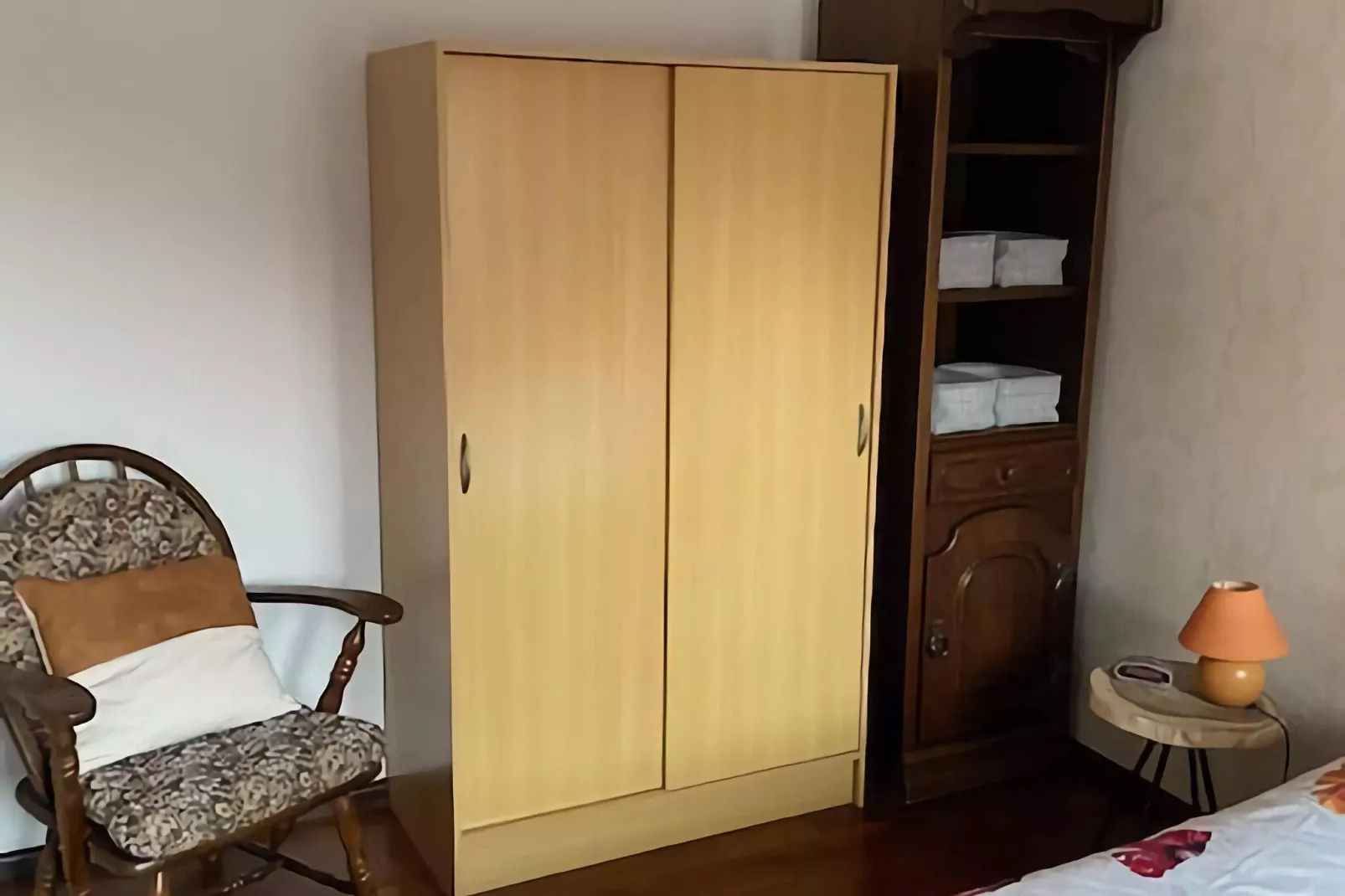 Honthem-Bedroom