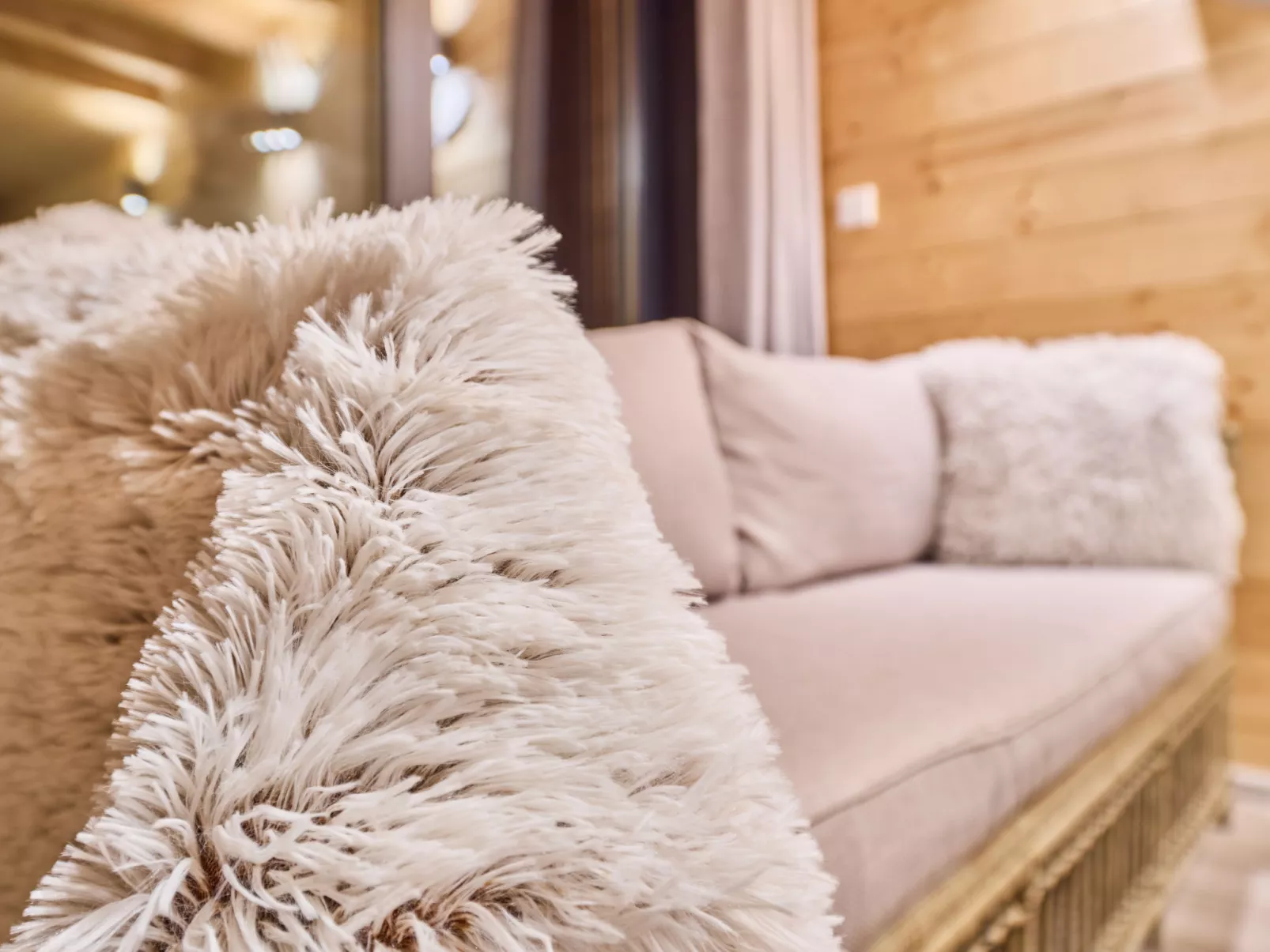 Luxe Timber Lodge & Yoga Loft-Inside