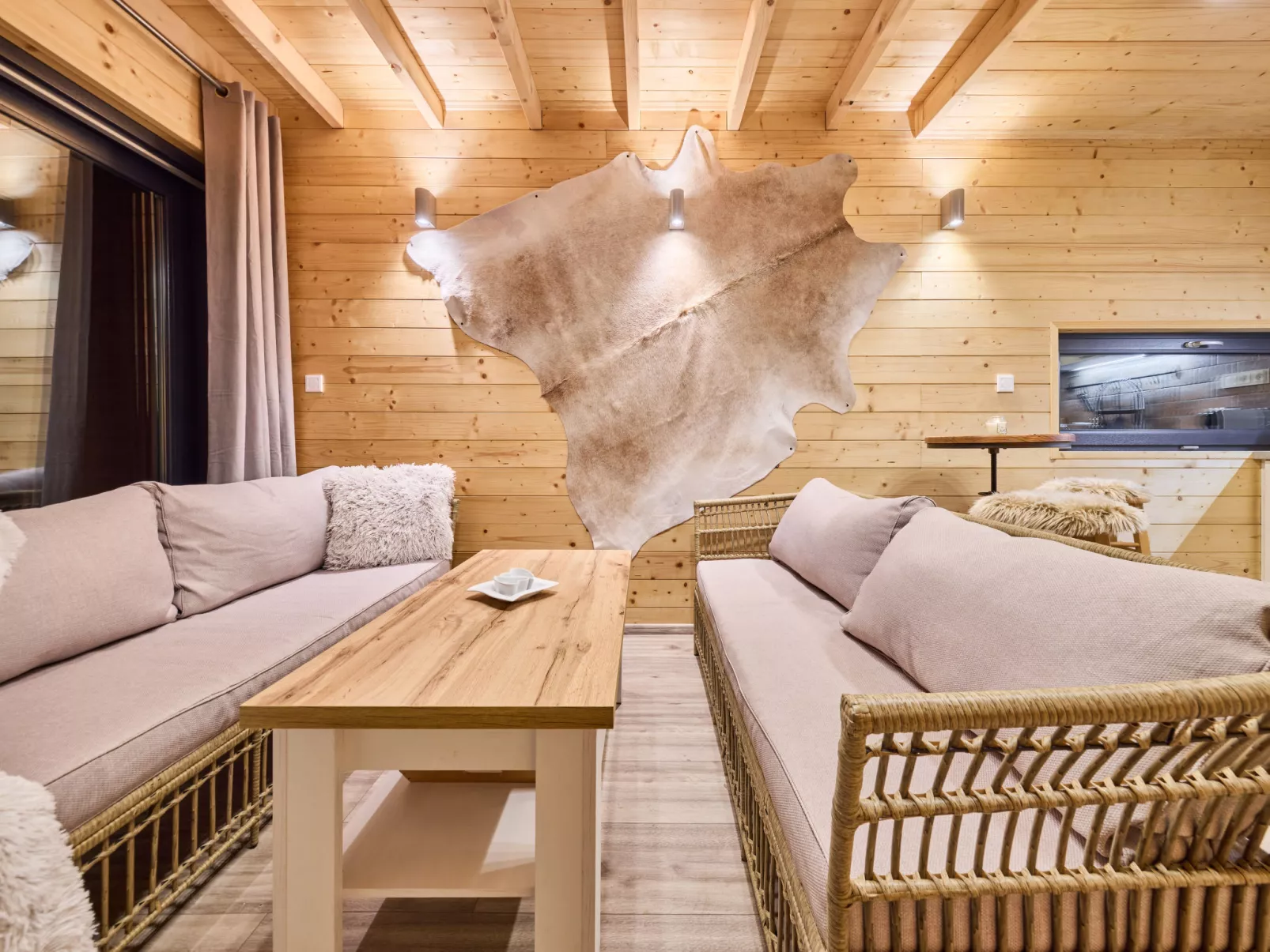 Luxe Timber Lodge & Yoga Loft-Inside