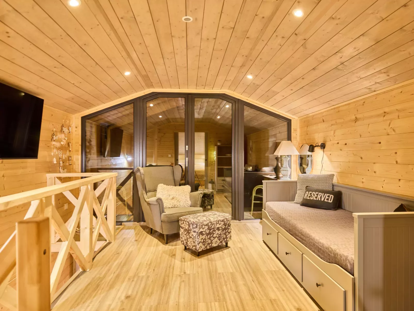 Luxe Timber Lodge & Yoga Loft-Inside