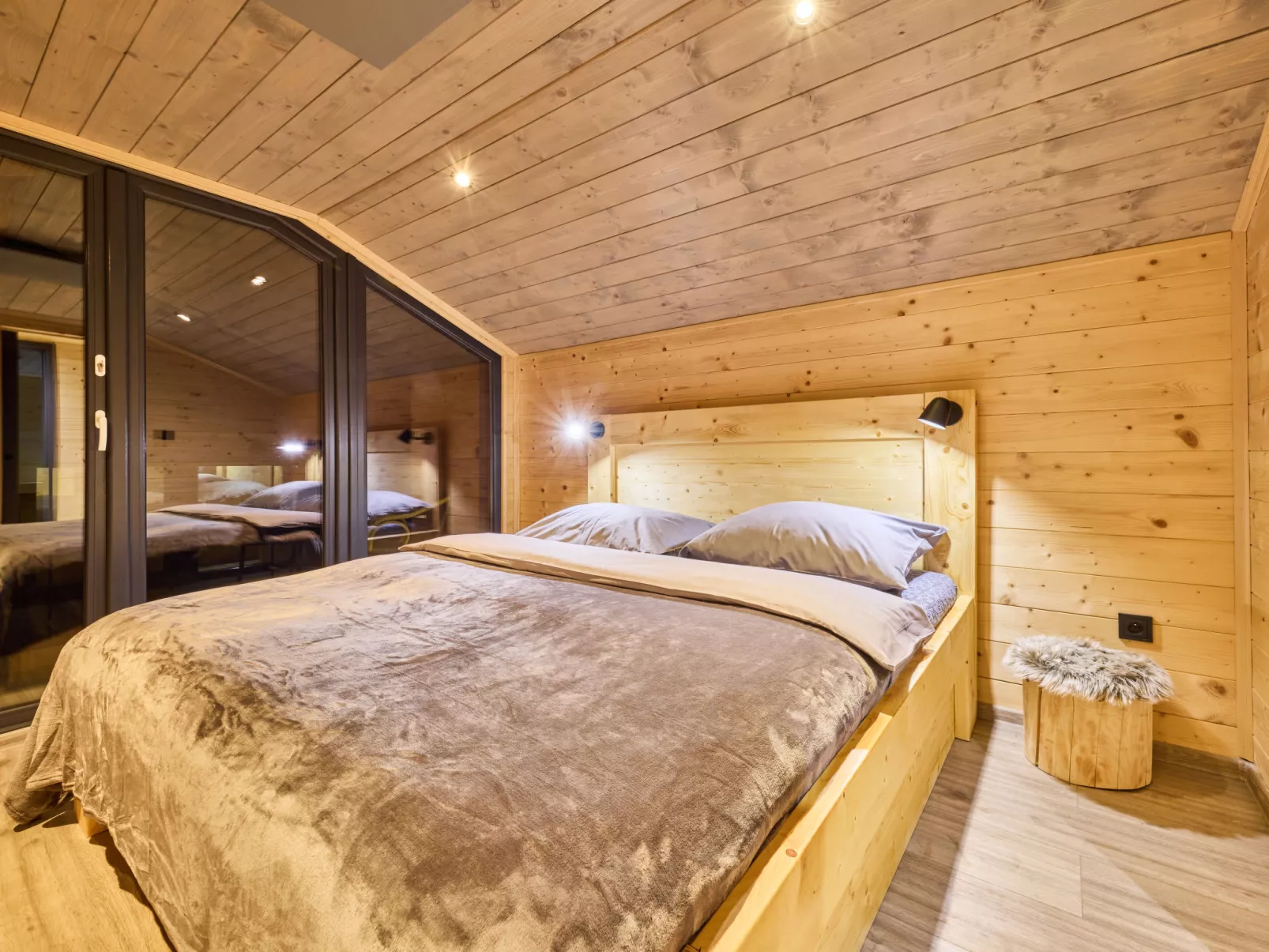 Luxe Timber Lodge & Relaxing Bath”-Inside