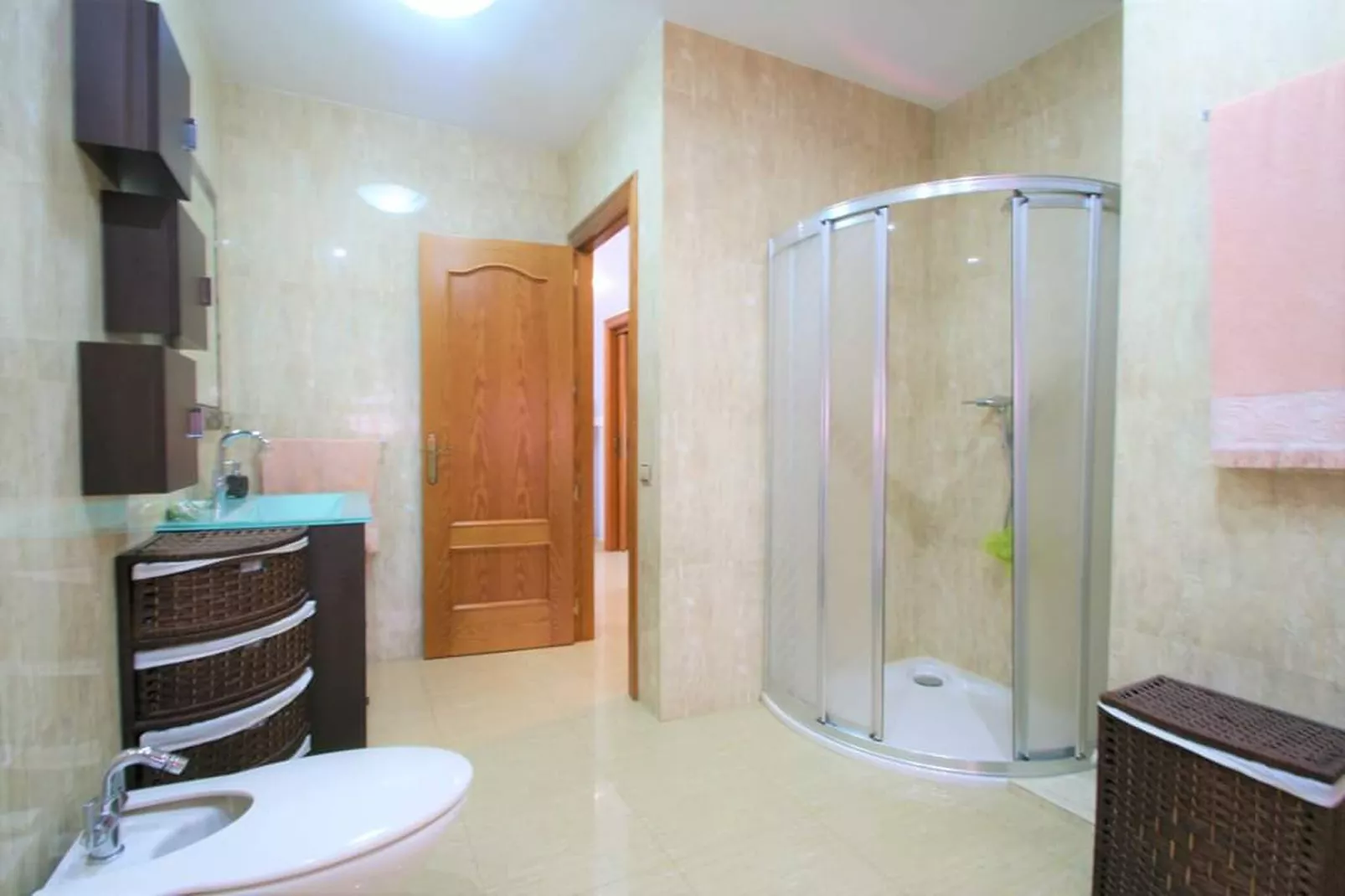 Villa Valerya-Bathroom