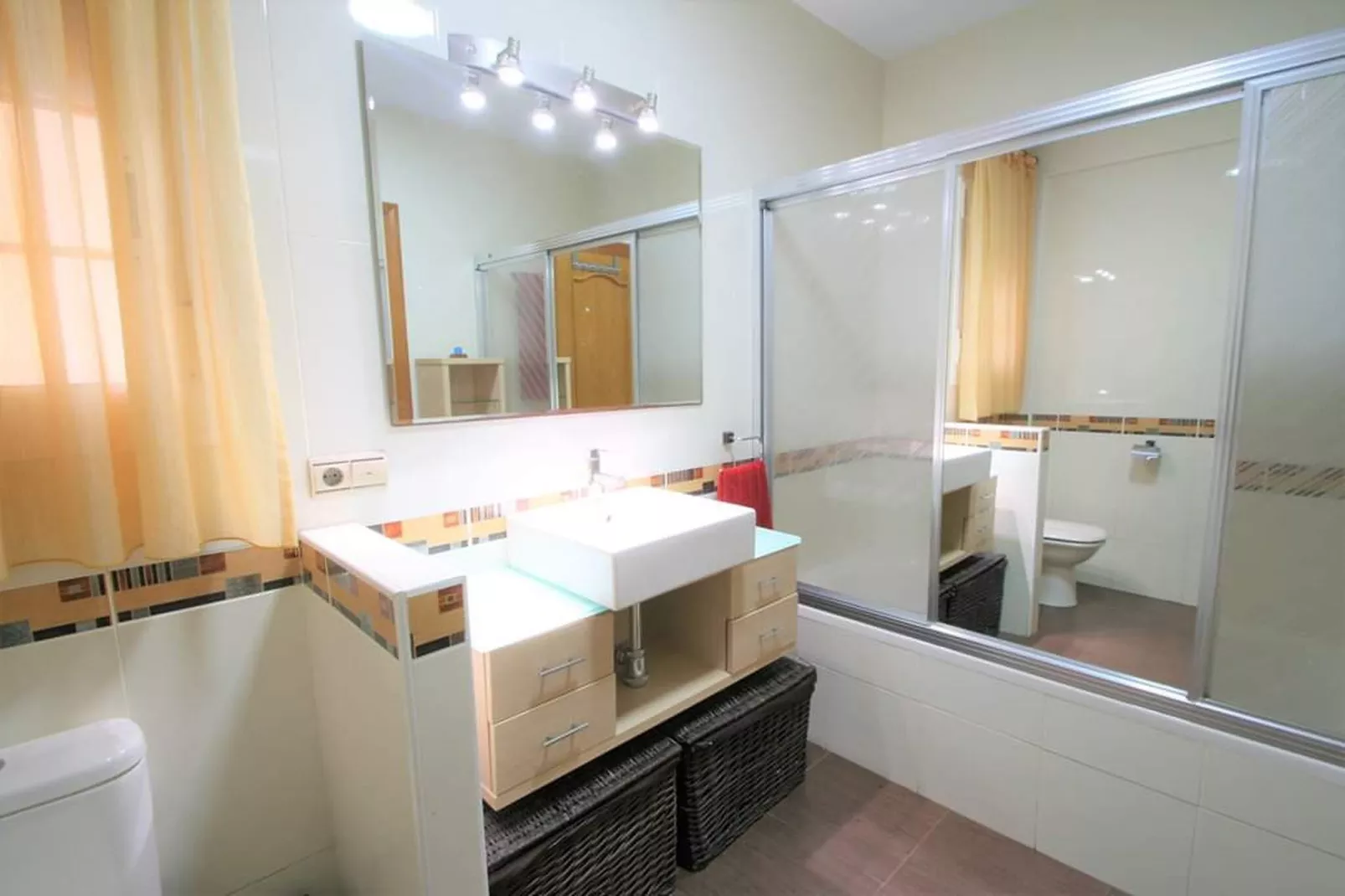 Villa Valerya-Bathroom