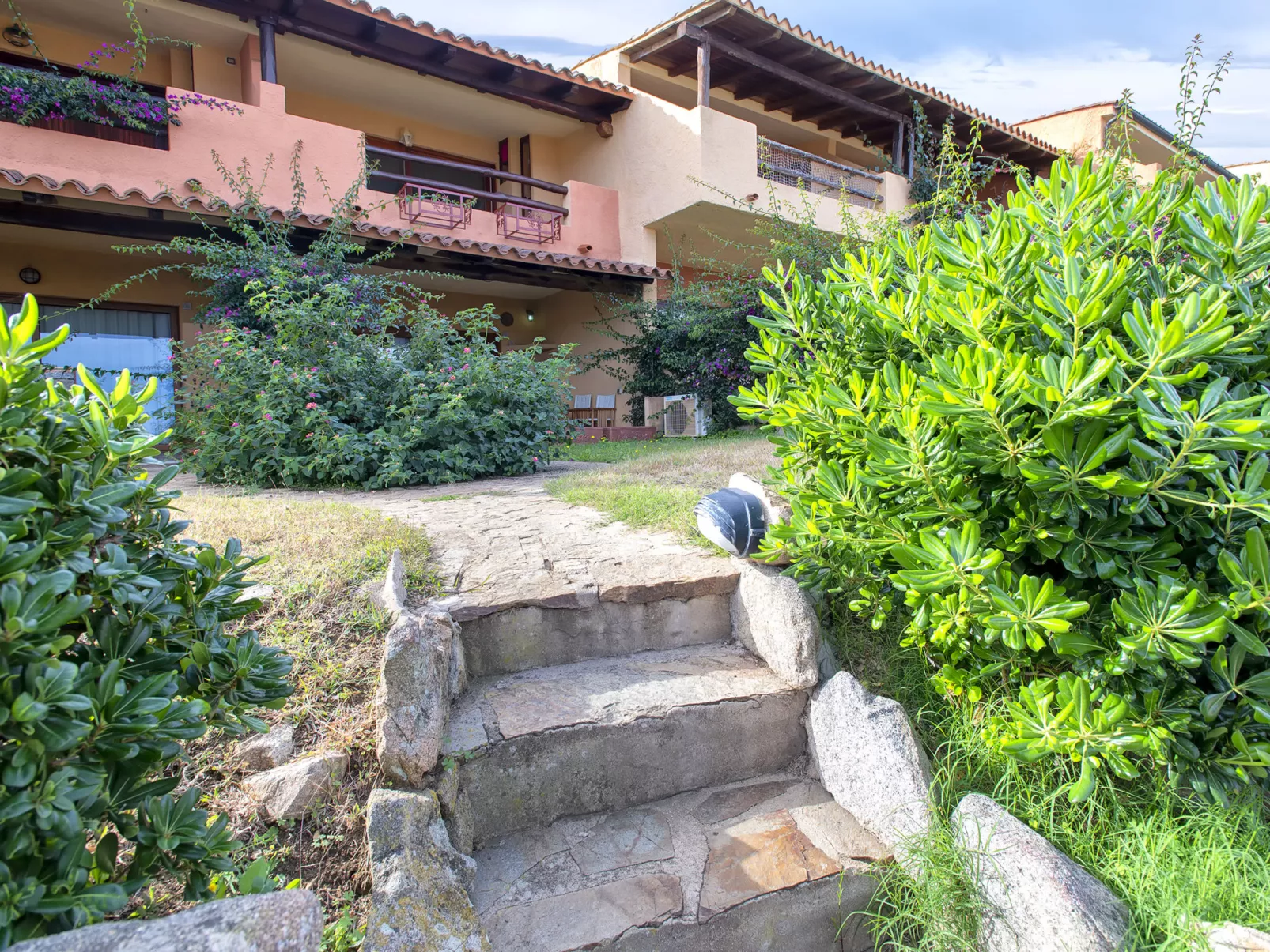 0/5/F - Marineledda-Outside