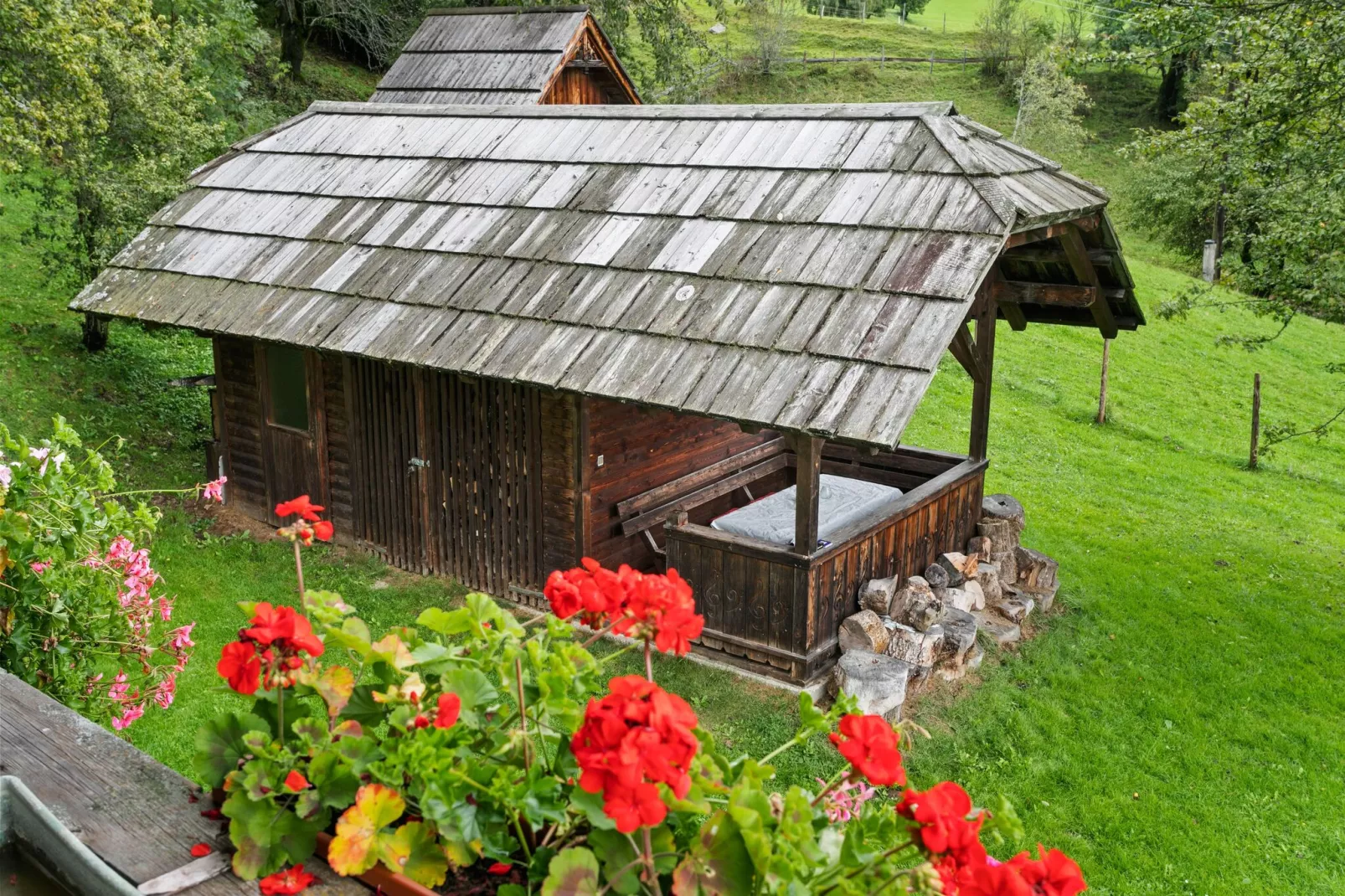Haus Blocher-Gardens summer
