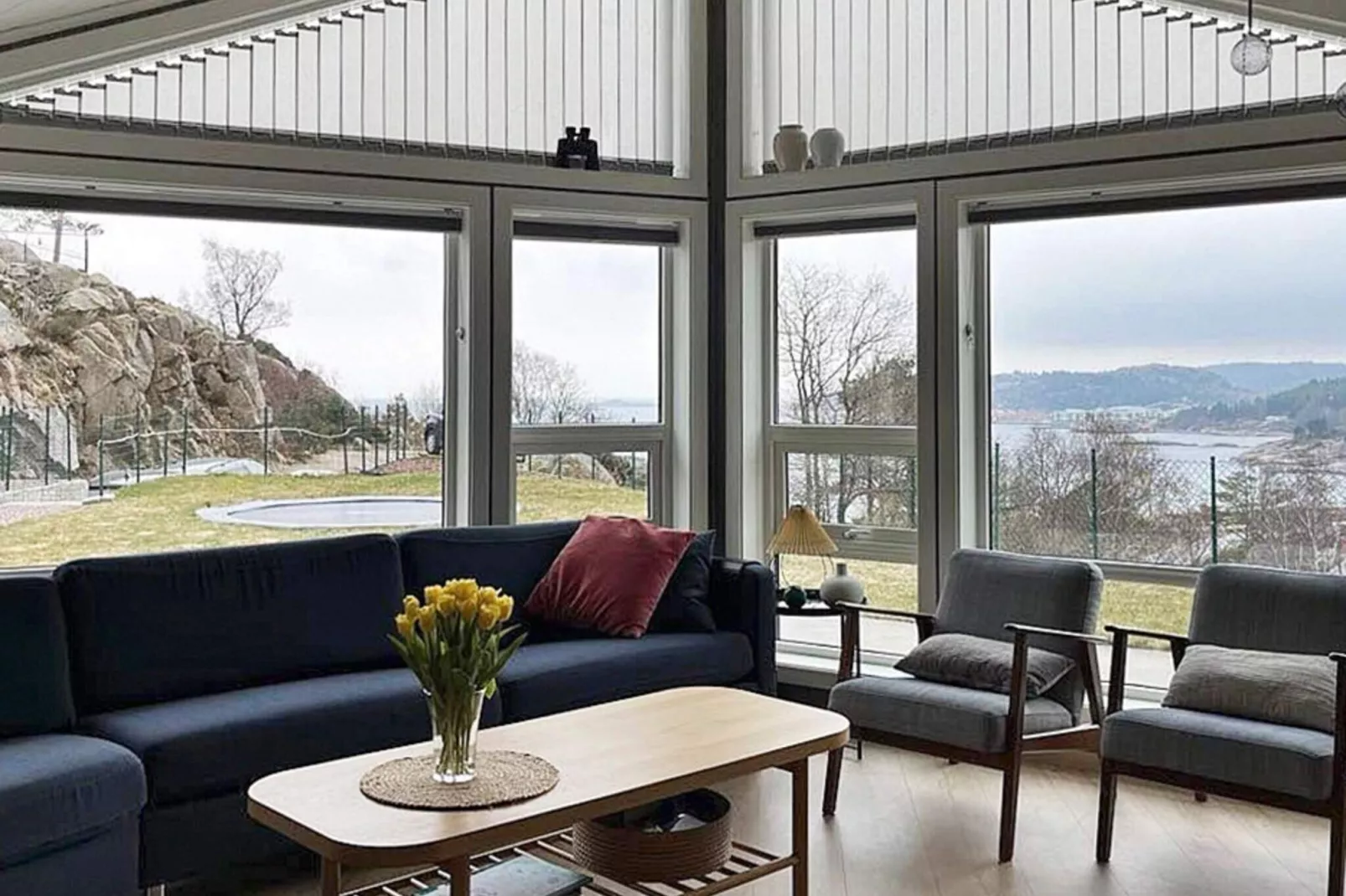 10 person holiday home in Lindesnes