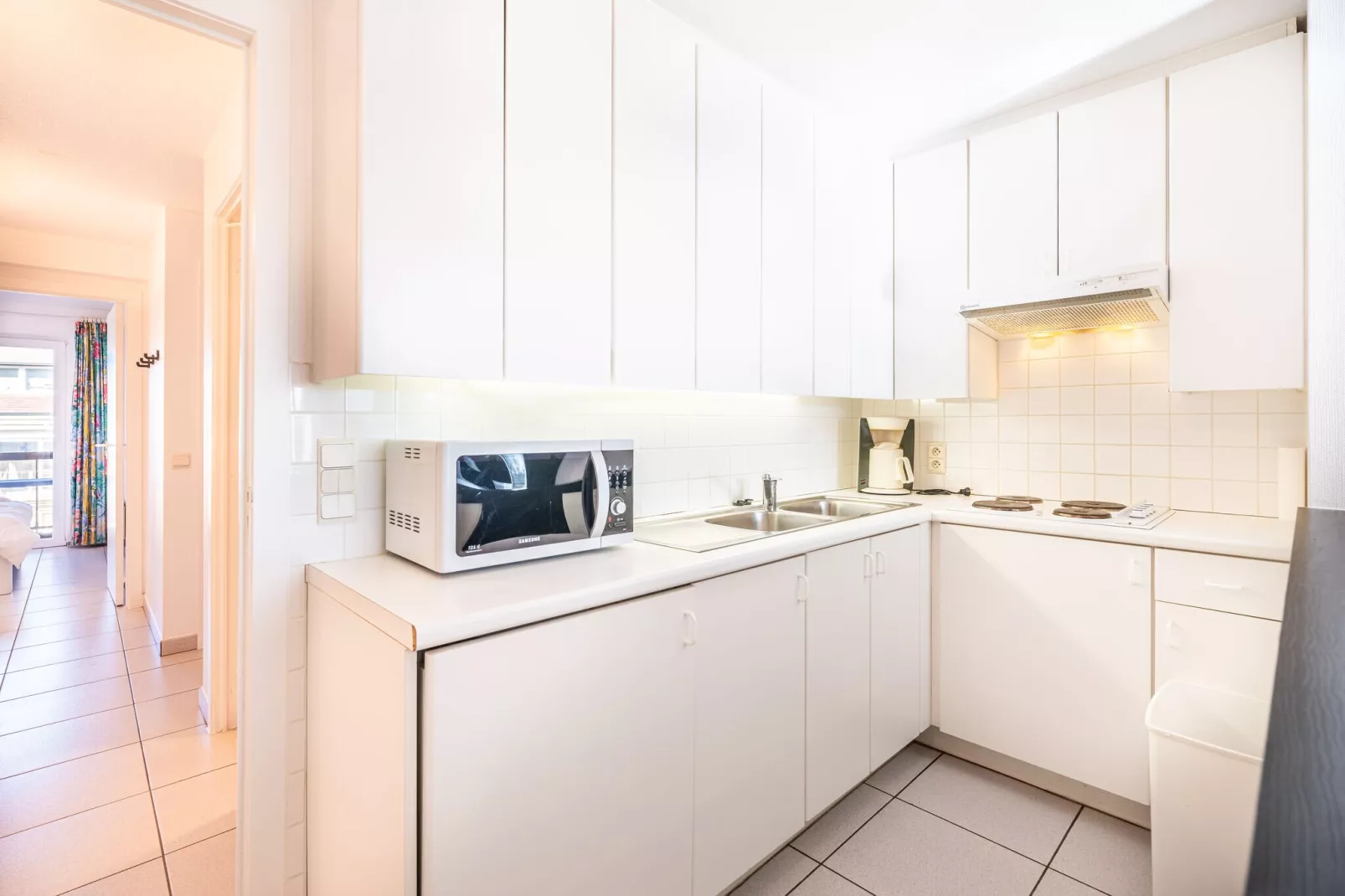 PLAZA X/X13-Kitchen