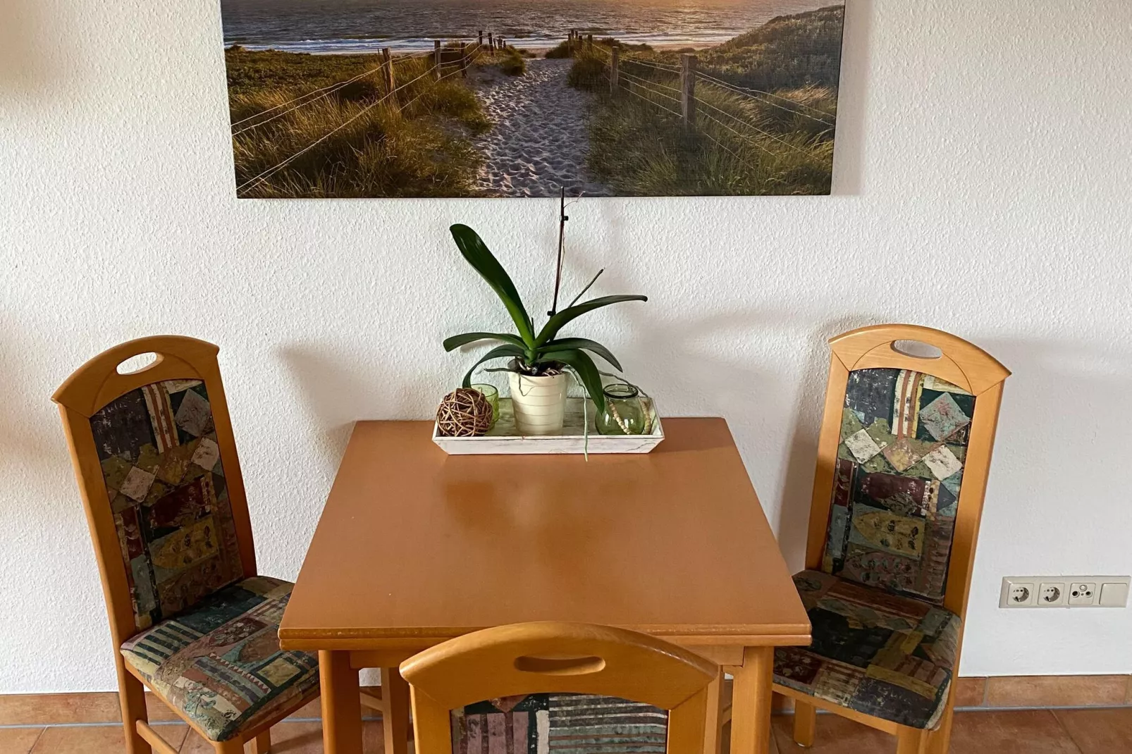Ferienwohnung an der Ostsee in Pruchten naehe Kanalbrücke-Dining room