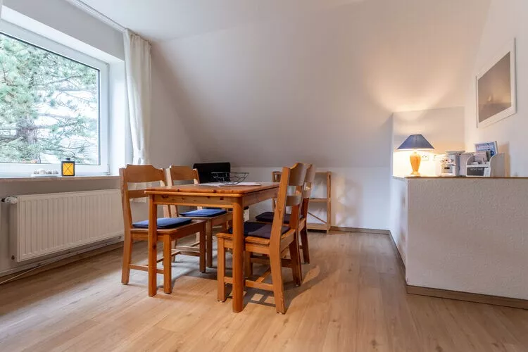 Stranddistel-Dining room