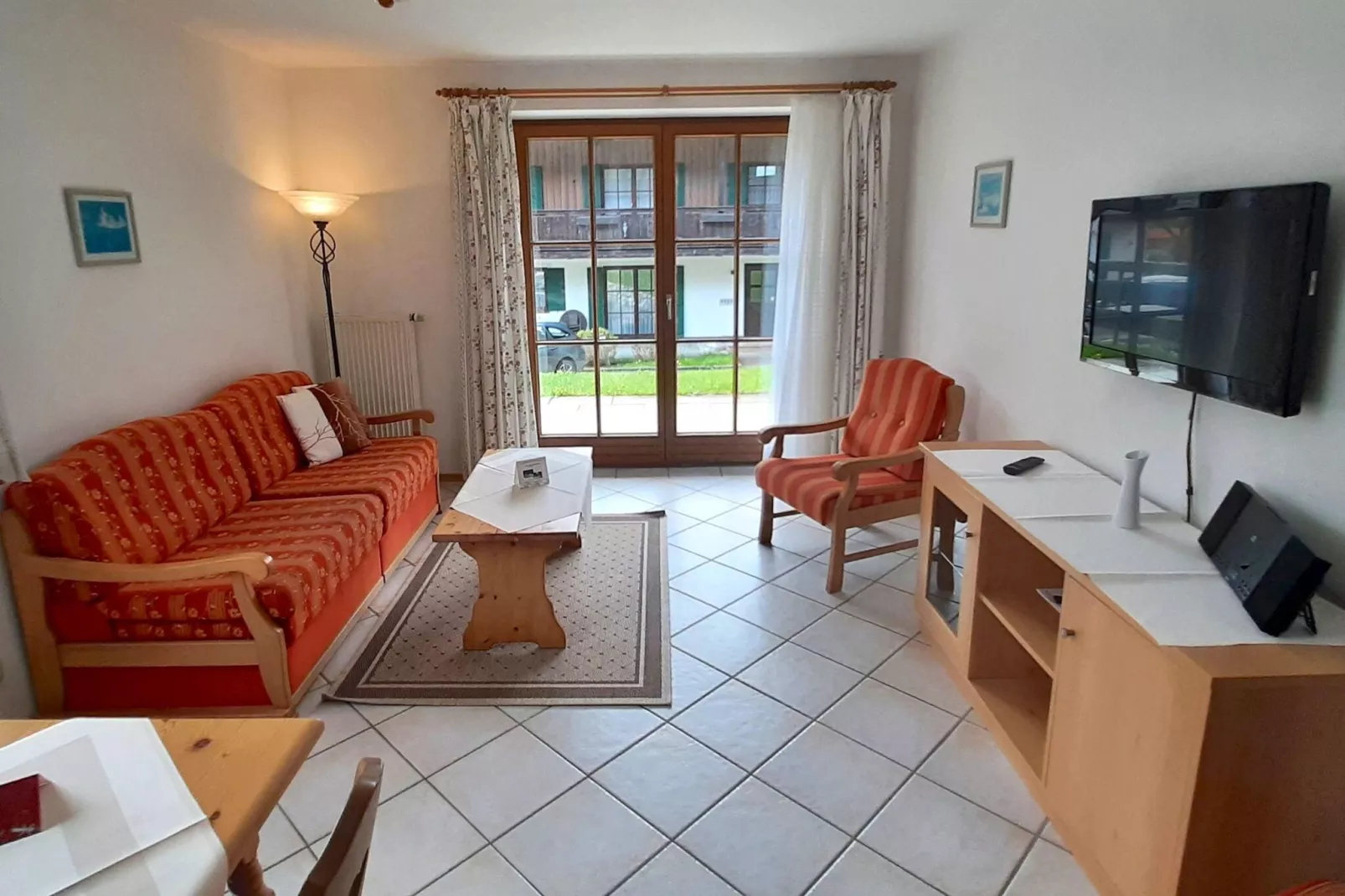 Schöne Unterkunft in den Alpen bei Bayrischzell-Living room