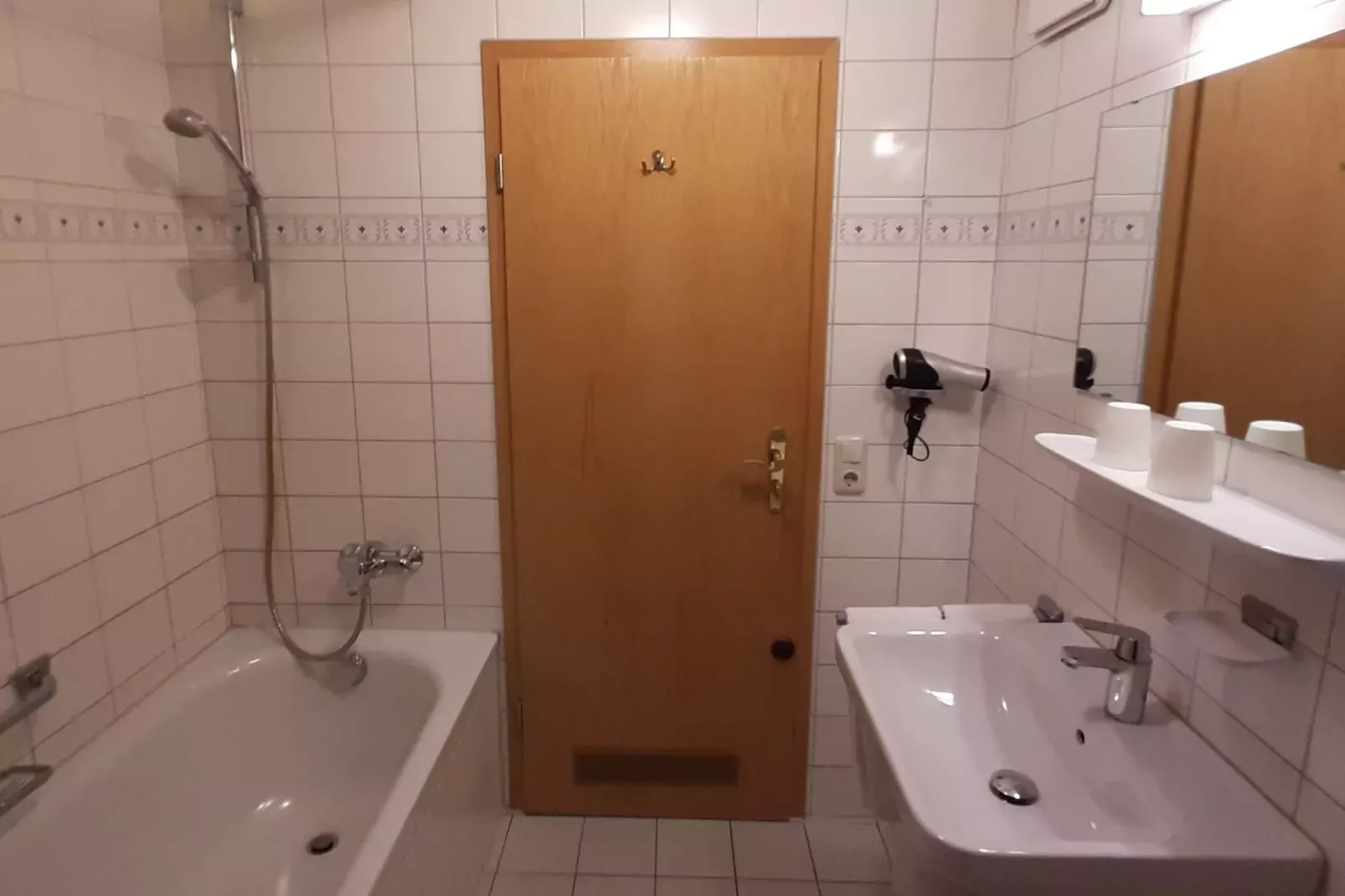 Schöne Unterkunft in den Alpen bei Bayrischzell-Bathroom