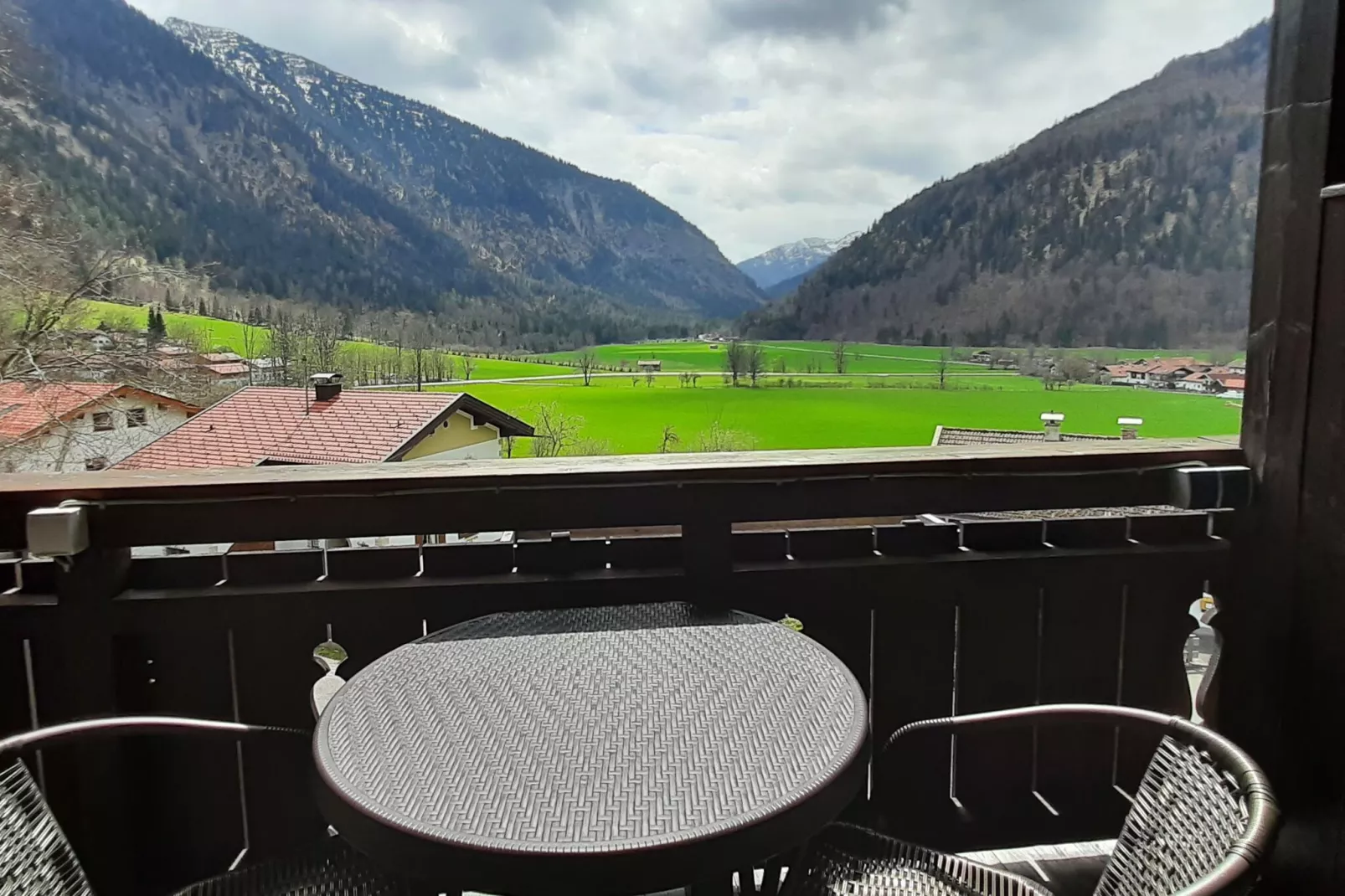 Schöne Unterkunft in den Alpen bei Bayrischzell-View summer
