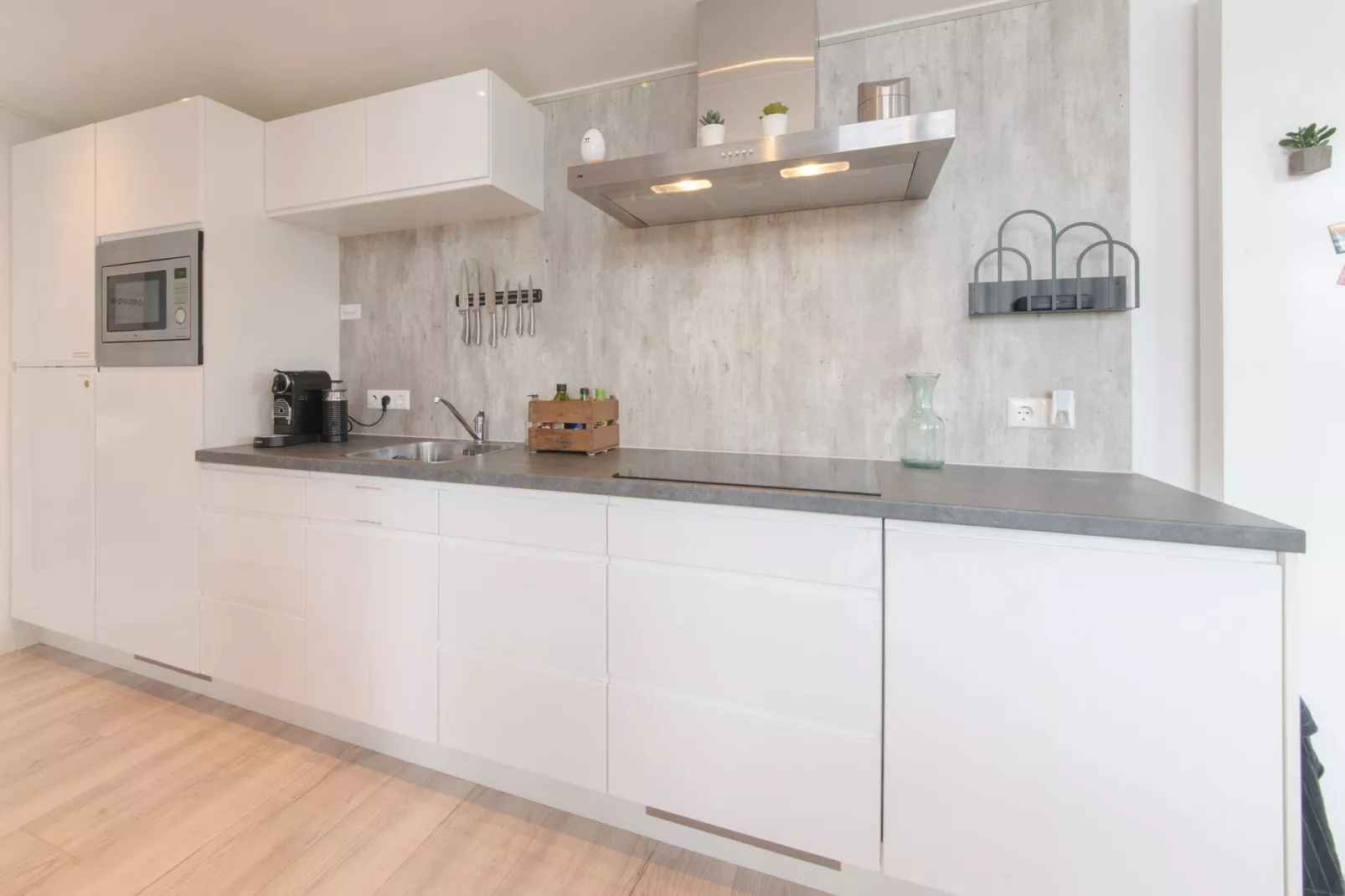 Water Resort Oosterschelde 34-Kitchen