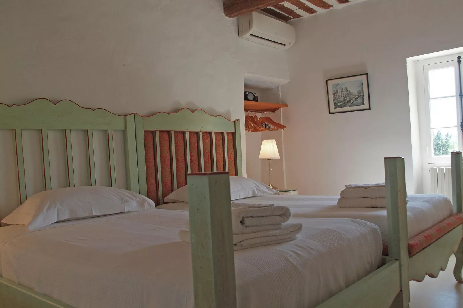 Mas Opideum-Bedroom