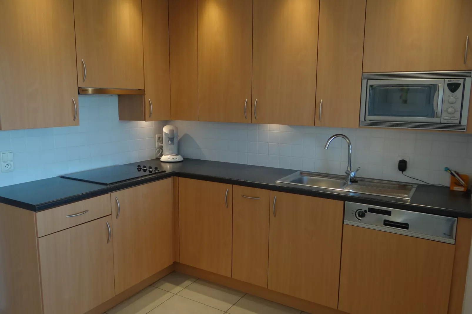 APOLLO VII 0303PK-Kitchen