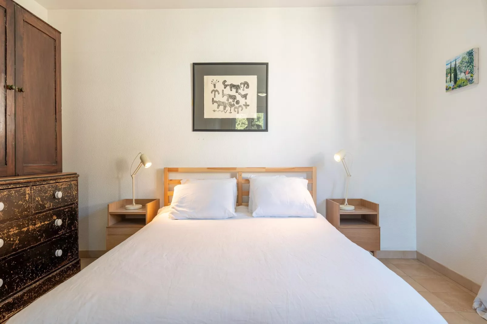 La Chouette de Minerve-Bedroom