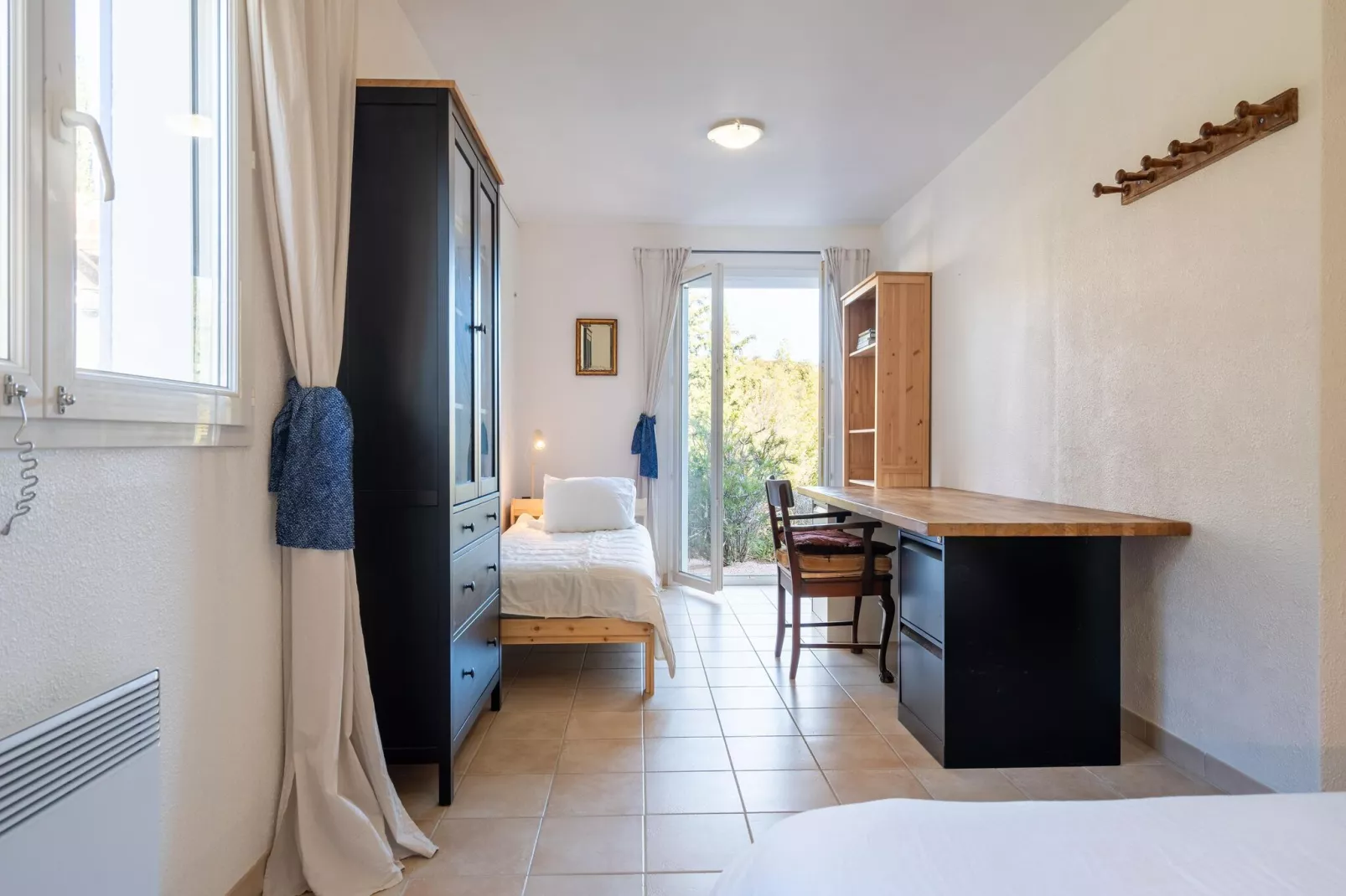 La Chouette de Minerve-Bedroom