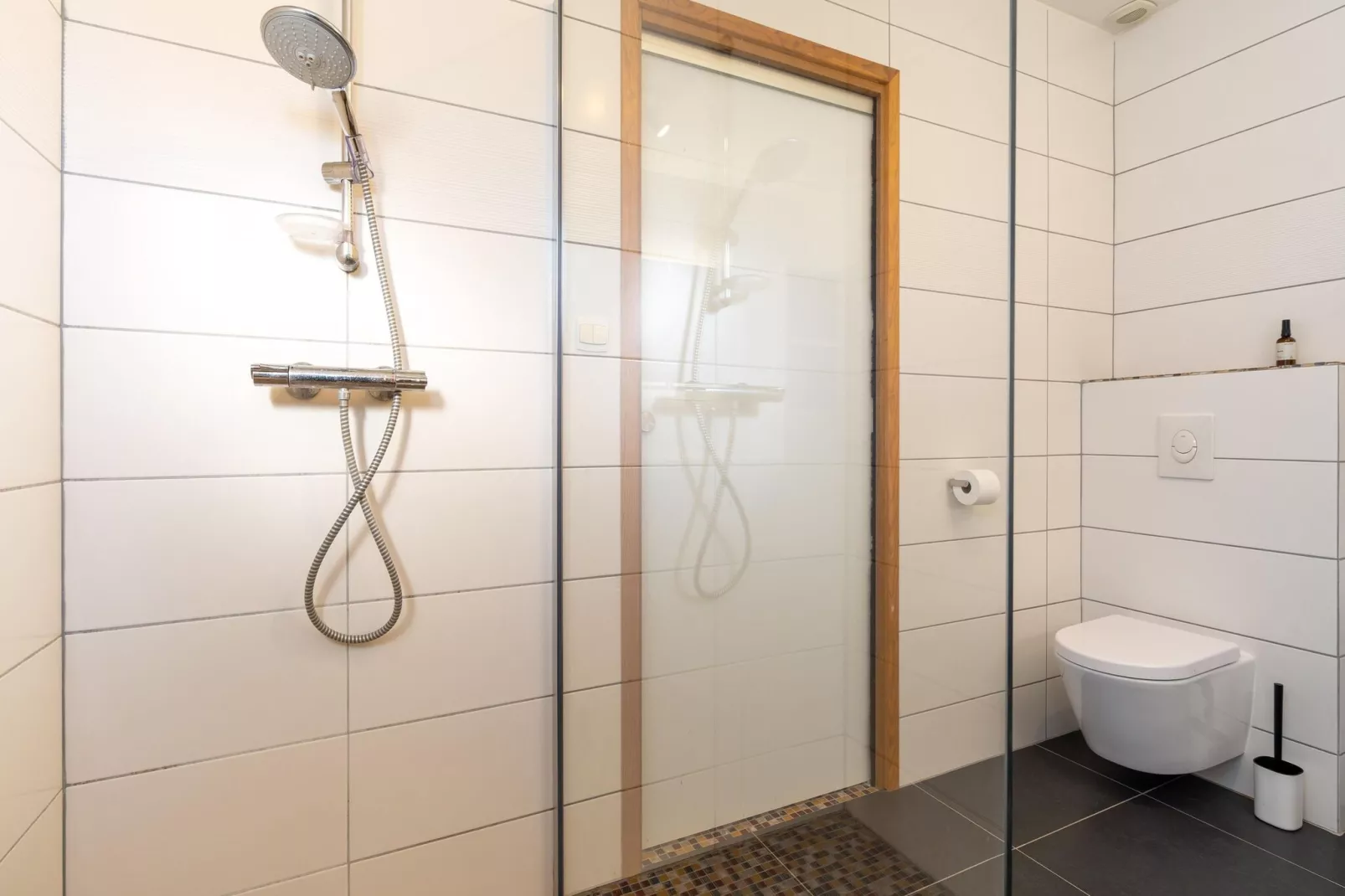La Chouette de Minerve-Bathroom