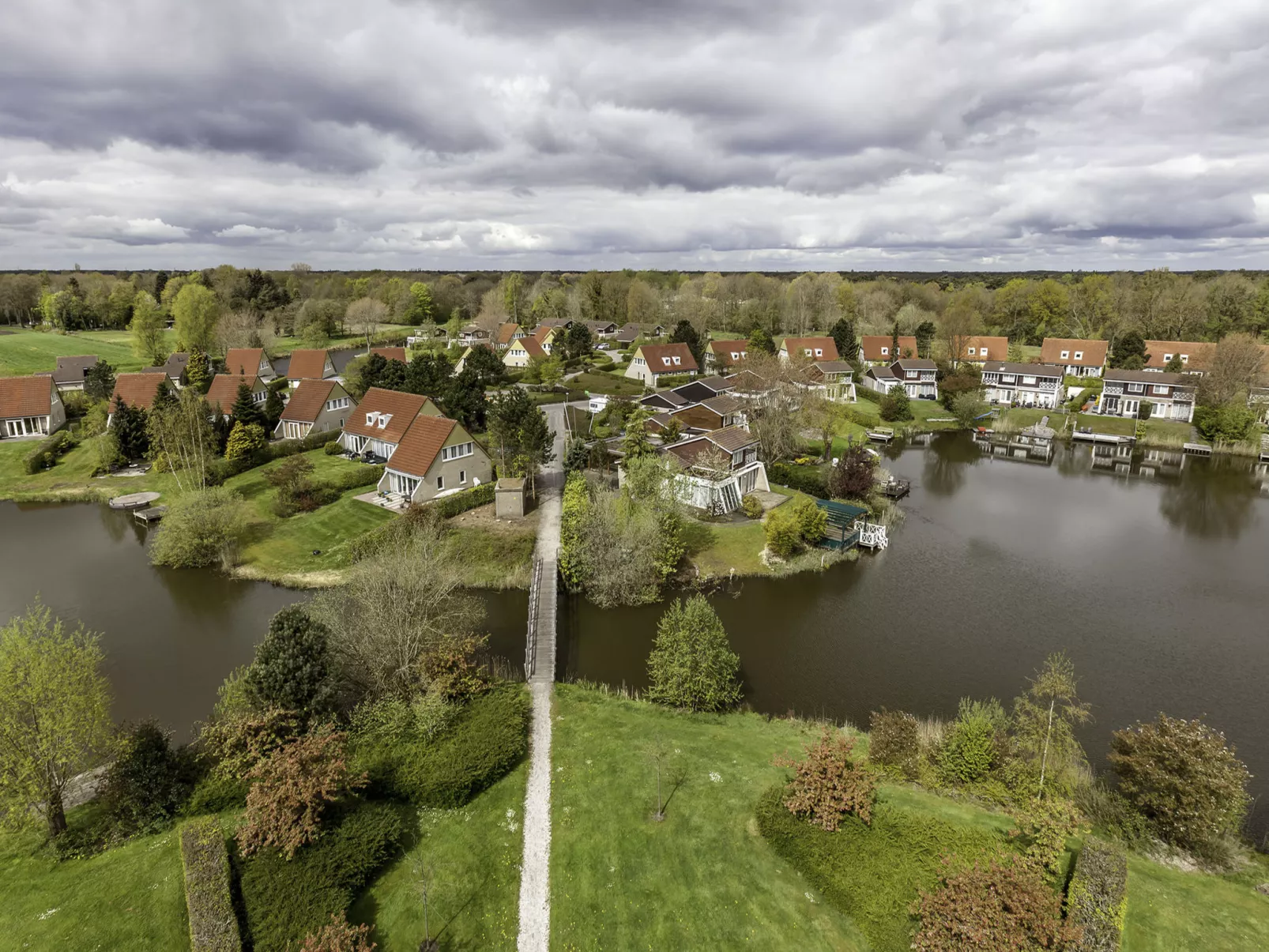 Lieskehuis Wellness de Luxe 10+2-Outside