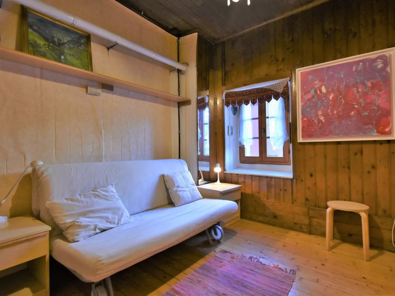 Don Romeo Mountain Flat-Inside