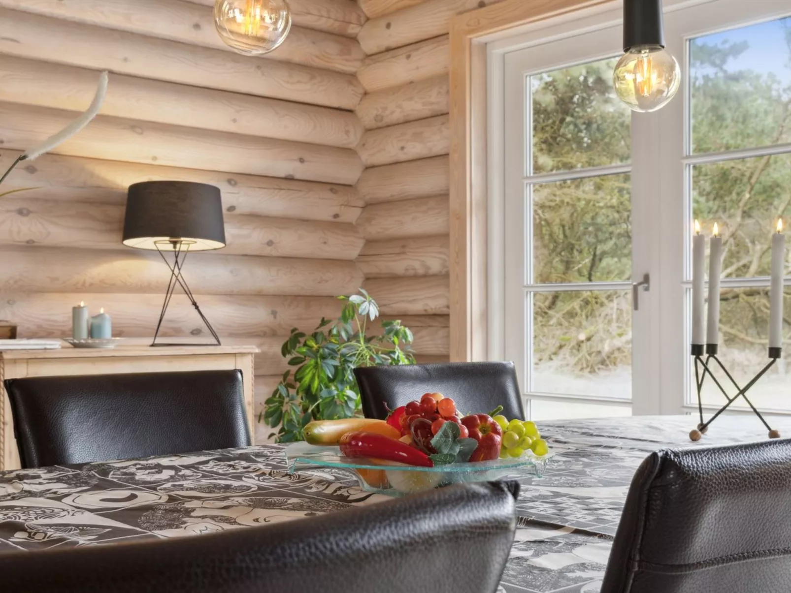 "Luzy" - 1km from the sea-Inside