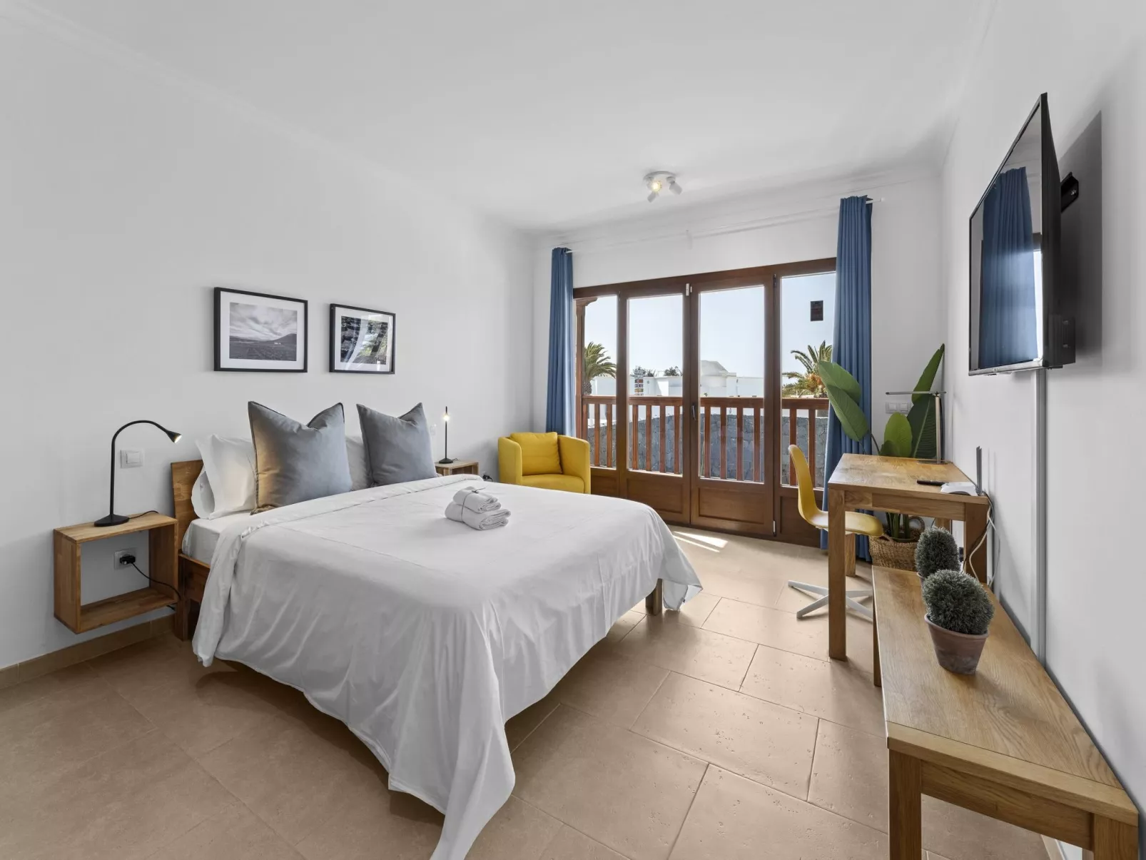 Villa Rosa-Inside