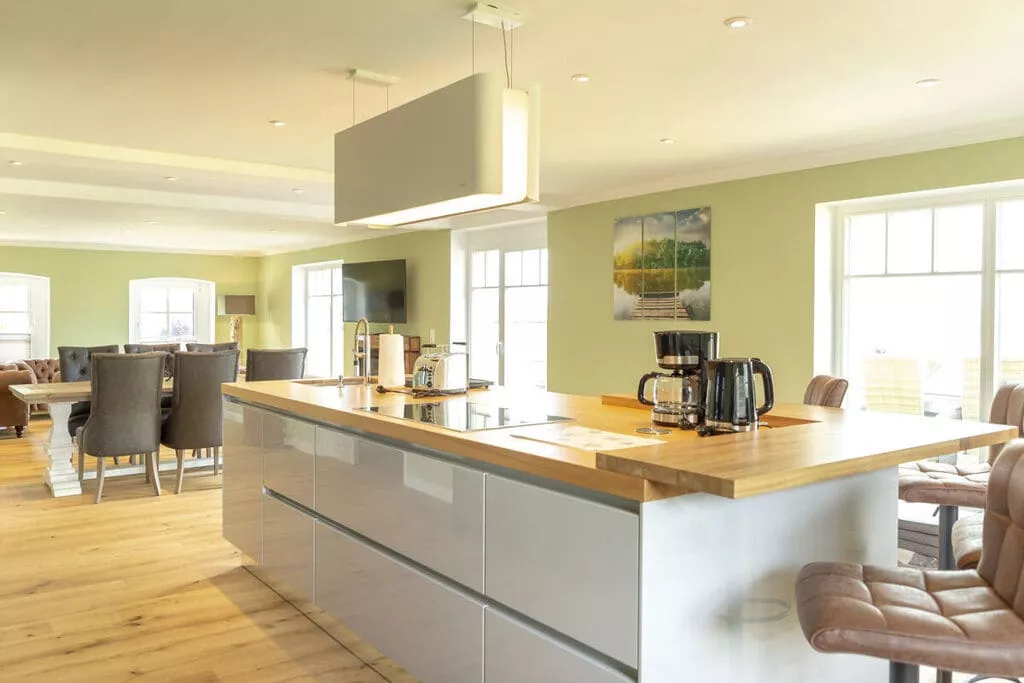 265753-Kitchen